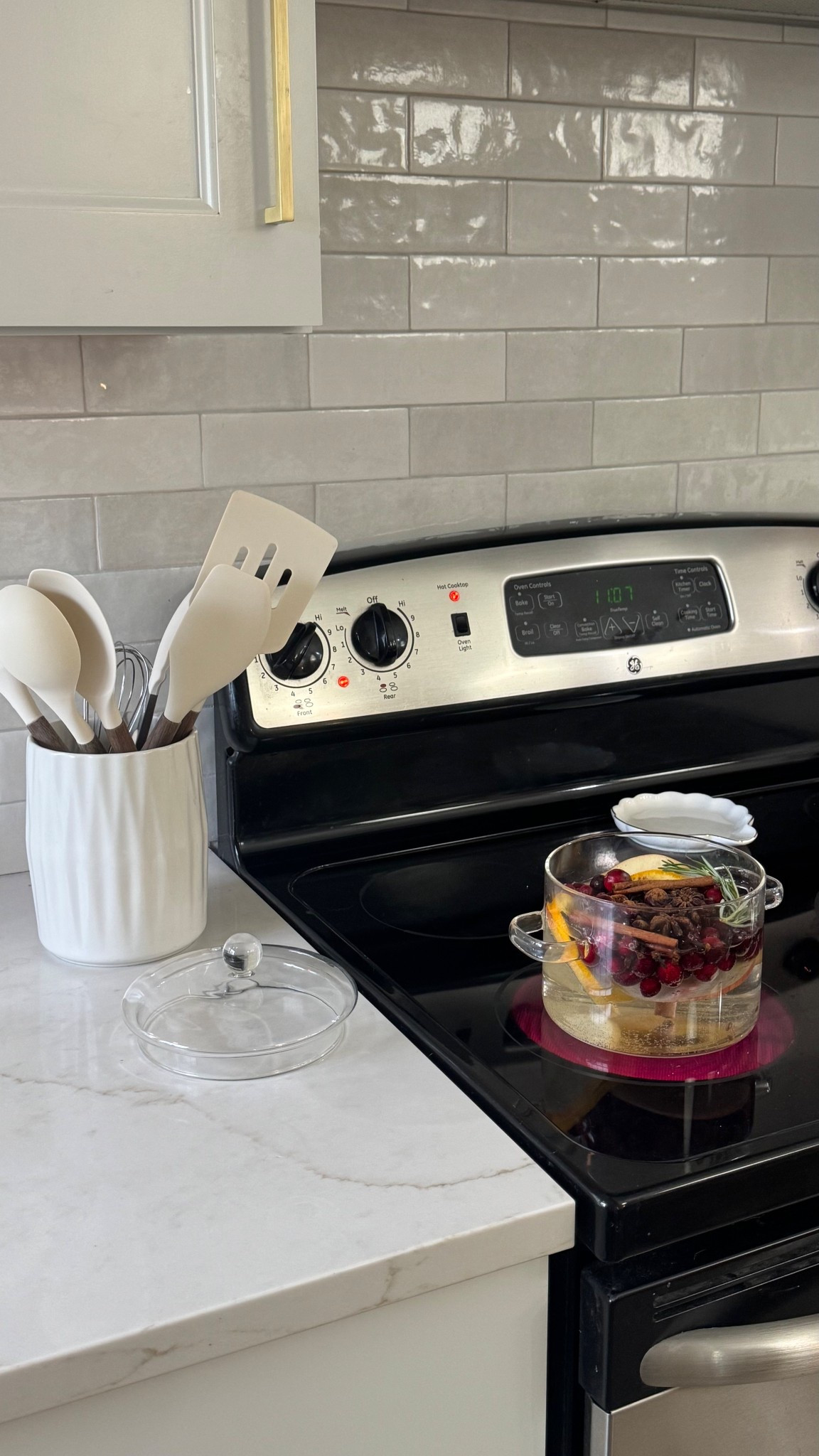 Nothing beats your house smelling like a summer pot all day in the fall/winter. I got this exact one at Marshall’s but linking some similar ones that are actually cheaper! 

#LTKHoliday #LTKSeasonal #LTKHome