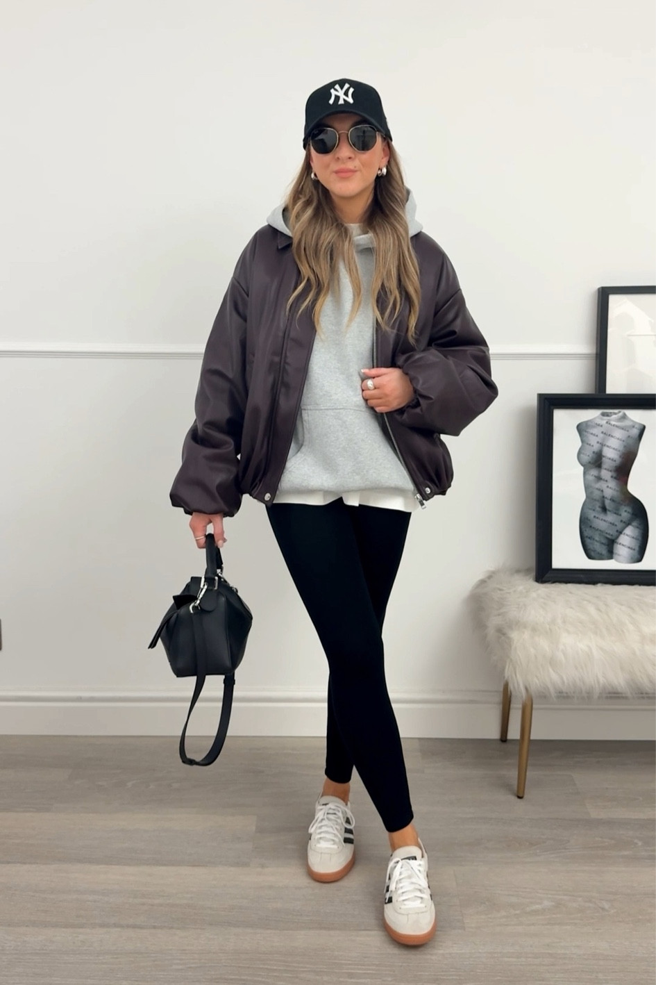 Leggings outfit with handball Spezial 👟

#LTKtravel #LTKstyletip #LTKautumn