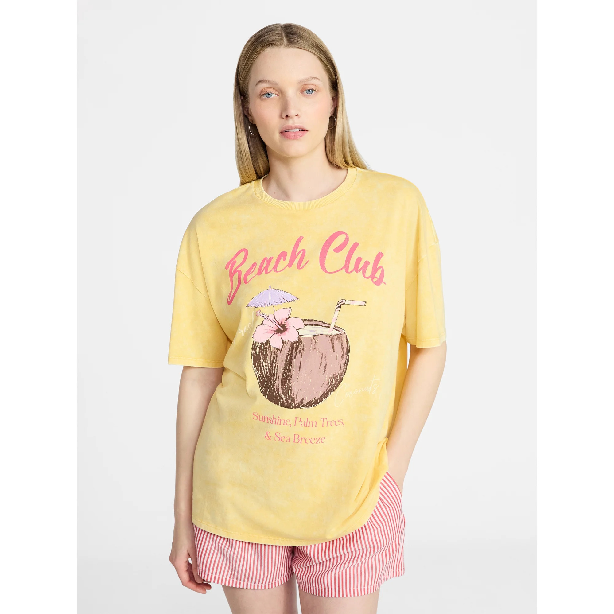 No Boundaries Graphic Oversized Boyfriend Tee, Women's XXS-XXL | Walmart (US)