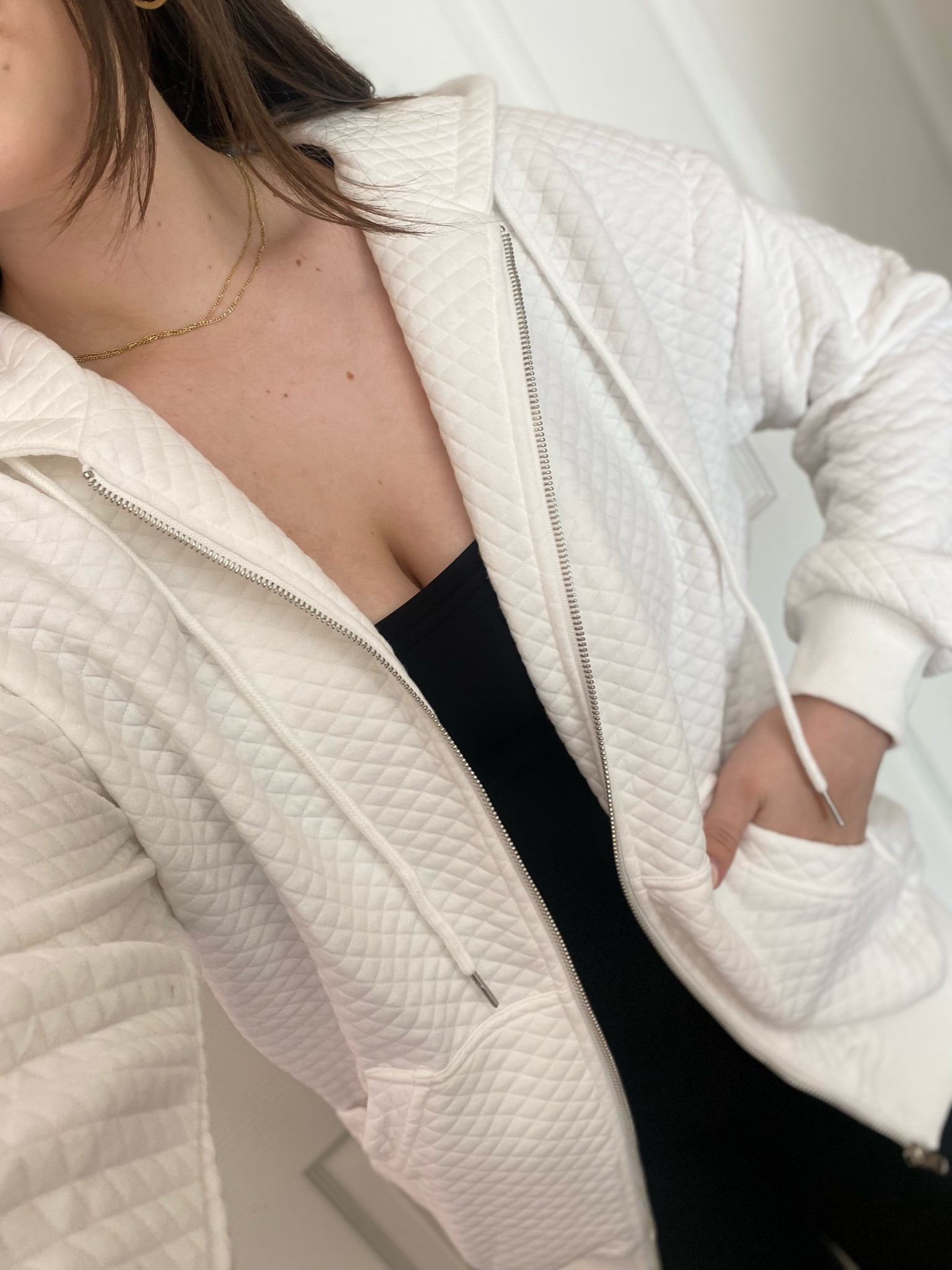 Cute amazon sweatshirt! True to size.

***Definitely not the softest material but super cute for layering with a long sleeve tee

Amazon fashion / Amazon fall outfits / Amazon sweatshirts / amazon hoodies / amazon clothes / amazon casual clothes / amazon casual fashion / amazon jumpsuit / qinsen jumpsuit / white hoodie / college girl aesthetic / college girl outfits / college outfits


#LTKU #LTKSeasonal #LTKunder50