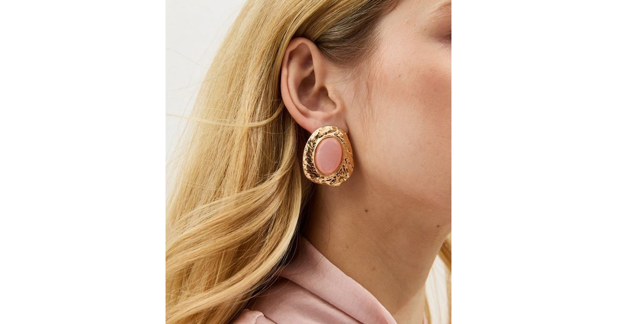 Gold Tone Pink Textured Oval Stud Earrings | New Look | New Look (UK)
