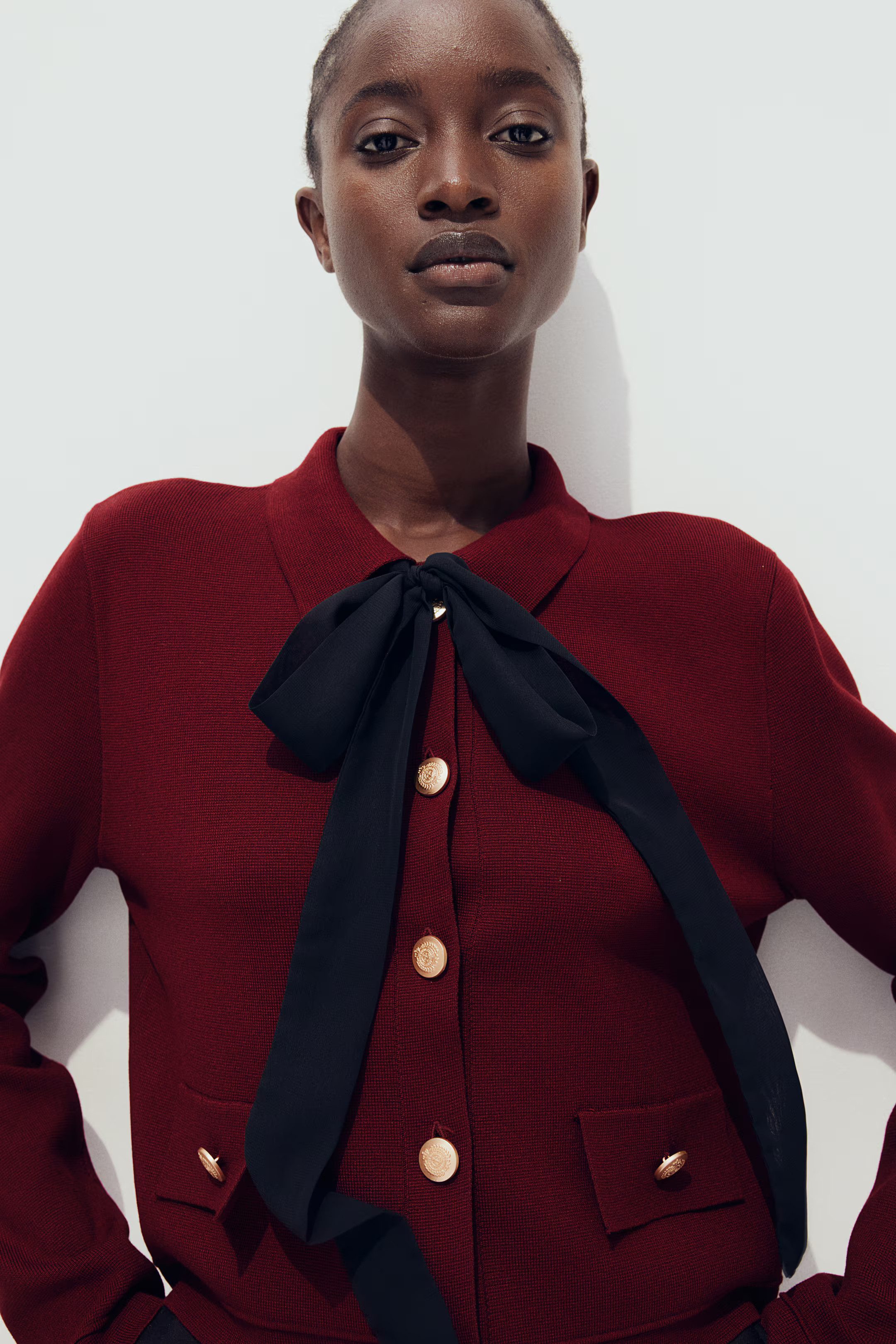 Tie-neck cardigan - Long sleeve - Short - Dark red - Ladies | H&M GB | H&M (UK, MY, IN, SG, PH, TW, HK)