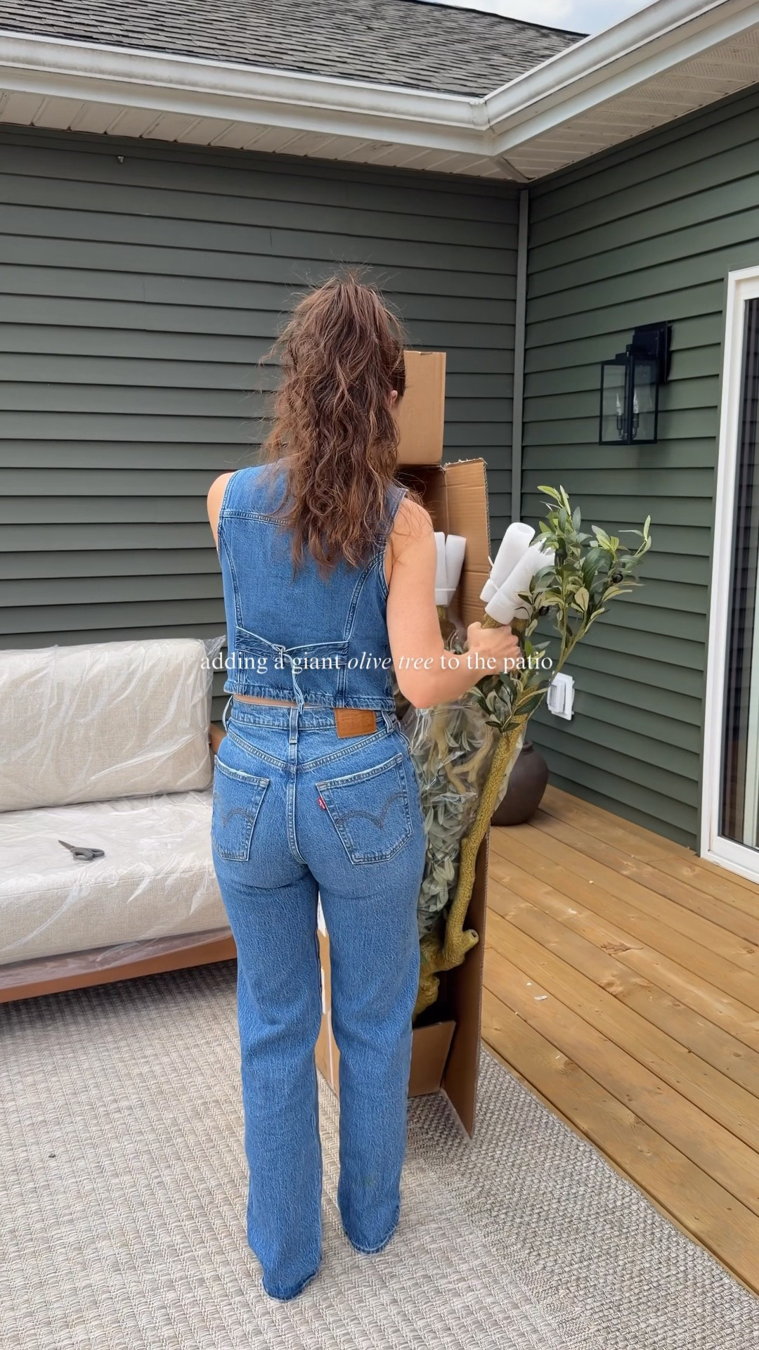 adding this 8ft AMAZON olive tree to the patio was exactly what it needed 😍

I have the same one in my living room and loved it SO much that I bought a second for outside.

TIP: I spray mine with a UV protection spray and it works like a charm to prevent fading! 

also this huge olive tree is on sale right now!

#LTKhome #LTKsale #LTKstyletip