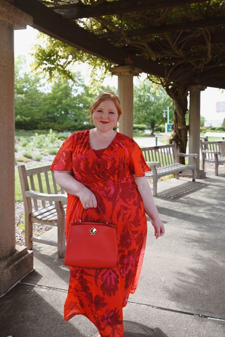 The prettiest red dress from Ulla Popken (sizes 12-38+) ❤️🌹

Wedding guest dress, graduation dress, summer dress, plus size 



#LTKWedding #LTKPlusSize #LTKMidsize