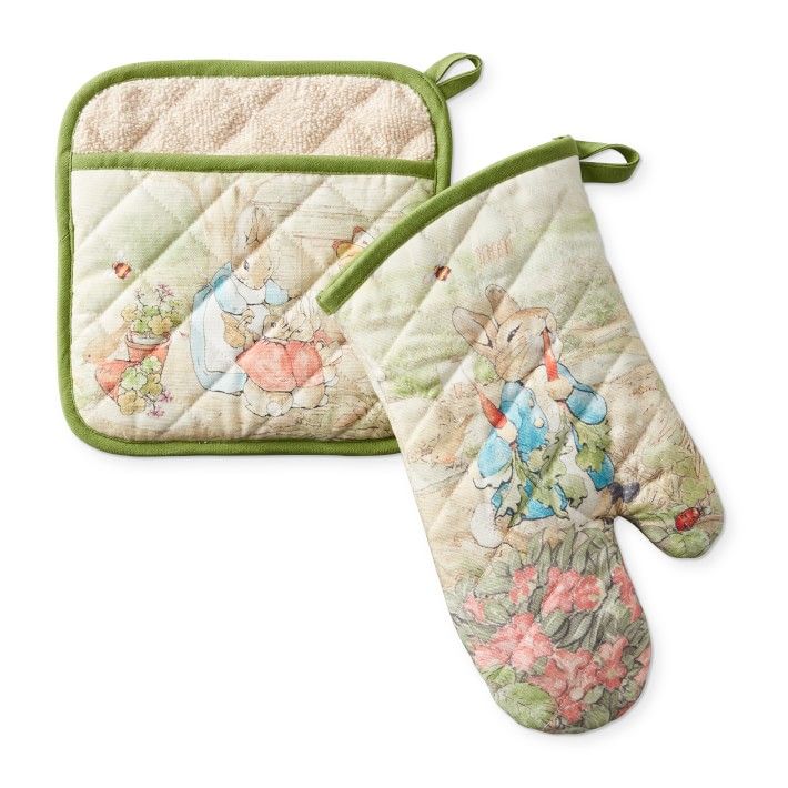 Peter Rabbit™ Oven Mitt & Potholder Set | Williams-Sonoma