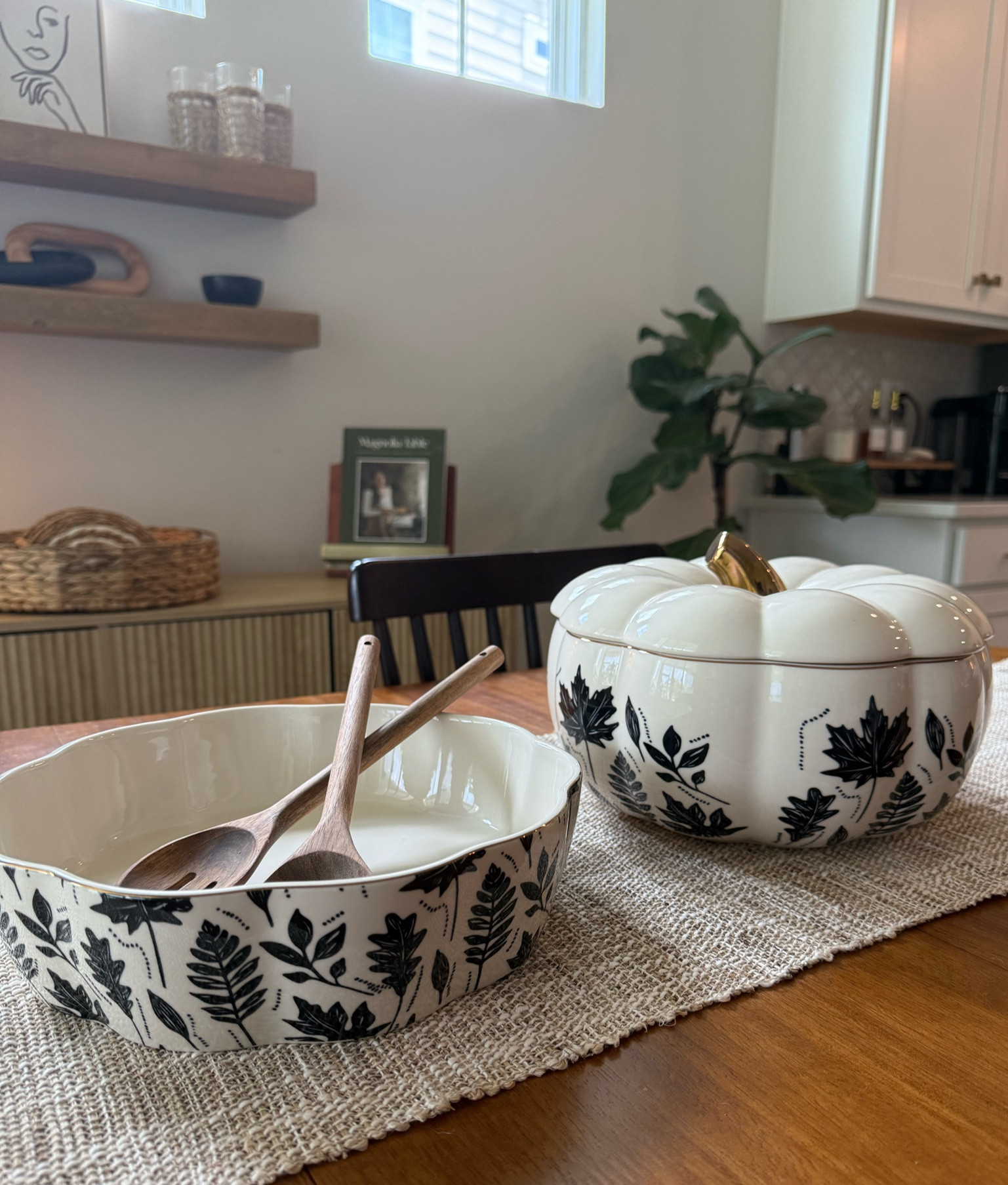It’s early i know but how cute are these harvest themed bowls from Walmart ?! Also comes with a matching dish set 

Walmart, Walmart find, kitchen, fall, seasonal 

#LTKHome #LTKSeasonal #LTKFindsUnder50