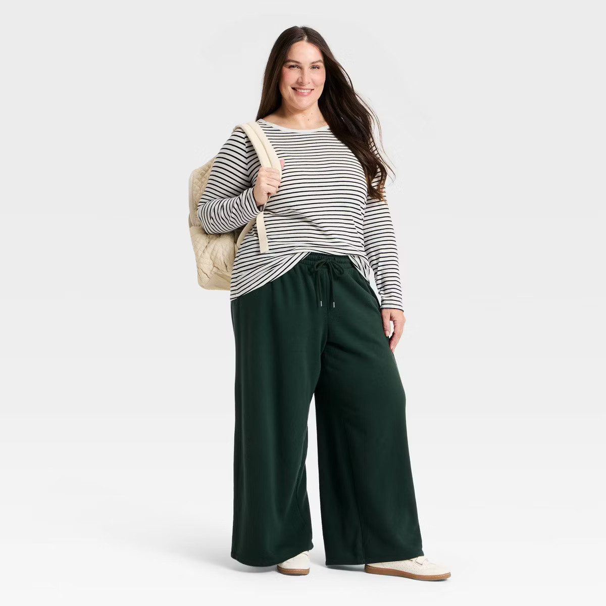 Women's Long Sleeve T-Shirt - Universal Thread™ | Target