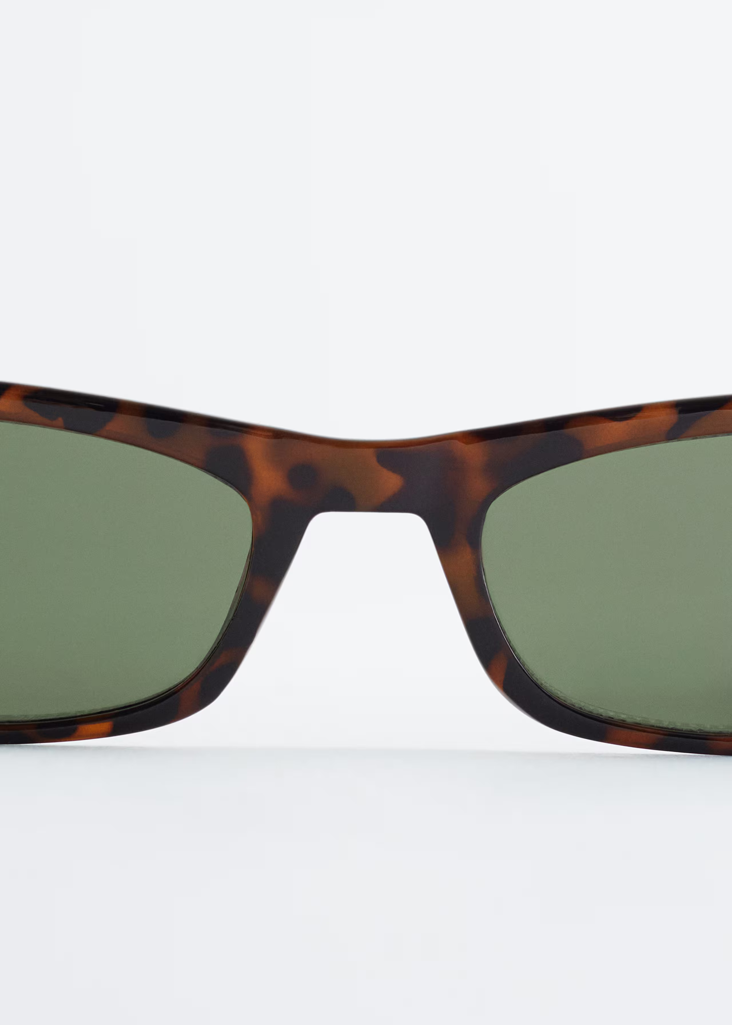 Elongated Cat-Eye Sunglasses | & Other Stories UK
