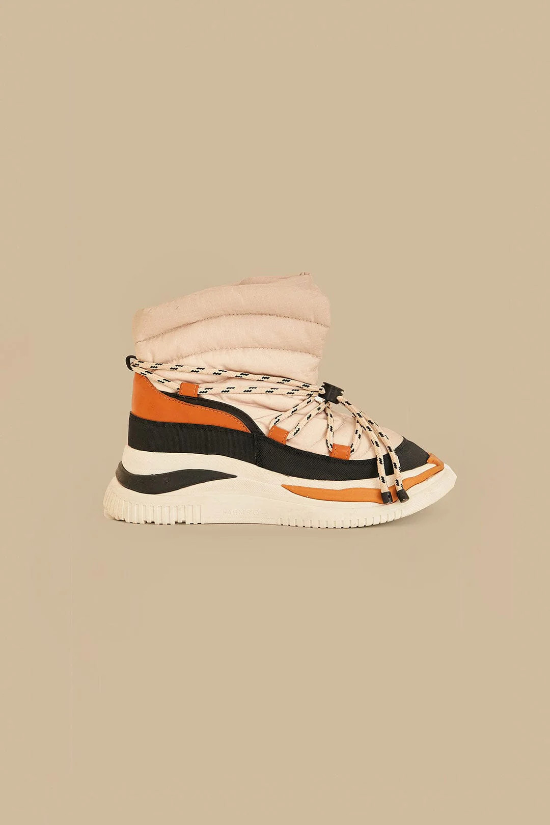 Off White Matelasse Puffy Boot | FarmRio (US)
