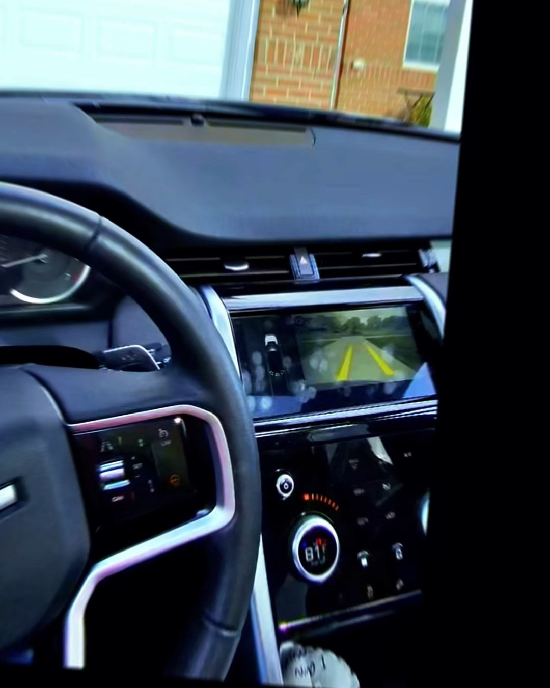 ✨ Driving in style and hands-free vibes! 🚗💨 These Meta Ray-Ban transition glasses are a total game-changer, y’all. Whether I’m soaking up the sunlight or cruising through shaded streets, they adjust seamlessly—no more switching between glasses and shades. Plus, the hands-free features make life so much easier (and safer)!

🎥 I filmed this completely hands-free, letting these smart glasses handle the tech while I focus on the road. From answering calls to listening to music, it’s all effortlessly integrated.
🕶️ The perfect blend of fashion and function—because why compromise when you can have both?
🌟 Find them linked on my LTK for your next stylish upgrade!
#FashionedInFreedom #MetaRayBan #SmartGlassesStyle #TechMeetsFashion


#LTKWatchNow #LTKTravel #LTKGiftGuide