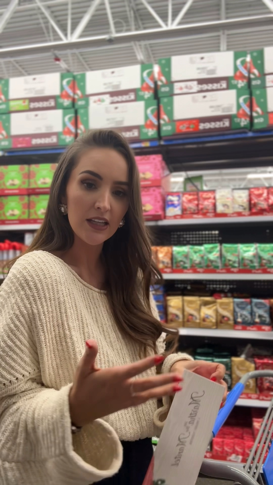 Martha on the mantel + snoop on the stoop🎄