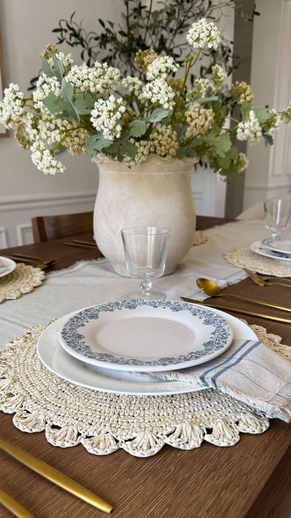 Spring tablescape idea 🌸

Dining room, tablescape, spring vibes, target home, dining finds 

#LTKHome #LTKSeasonal #LTKFindsUnder50