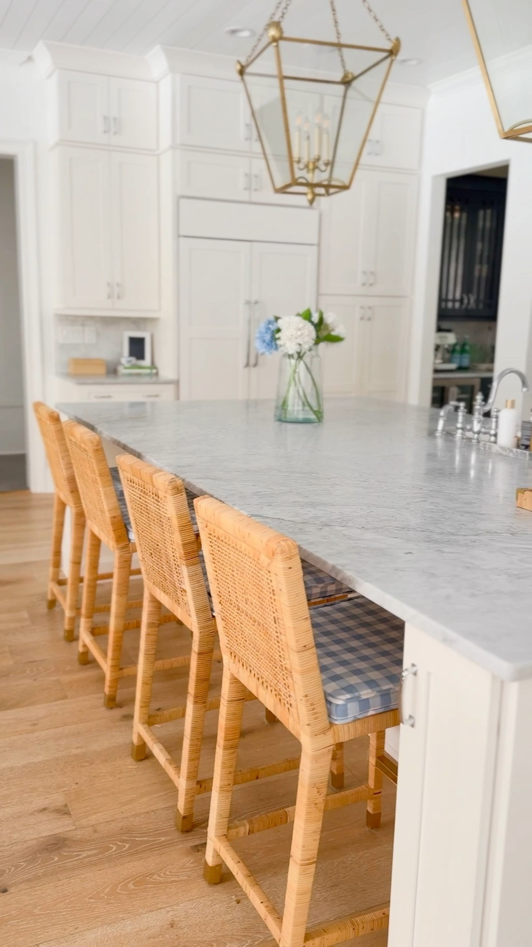 Classic coastal kitchen

#LTKHome