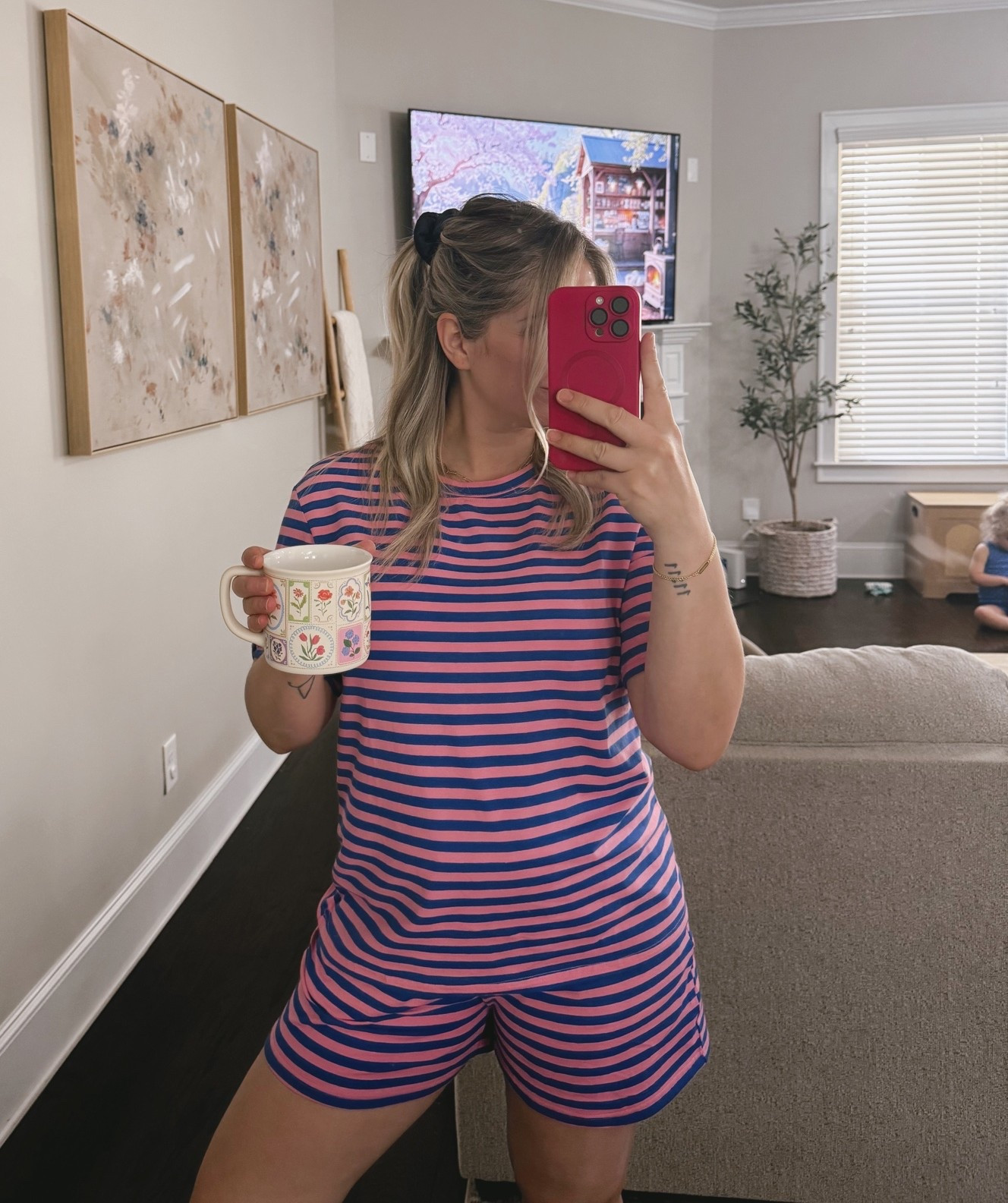 My favorite set for postpartum! 
Wearing a medium

#LTKmomlife #LTKActive #LTKootd