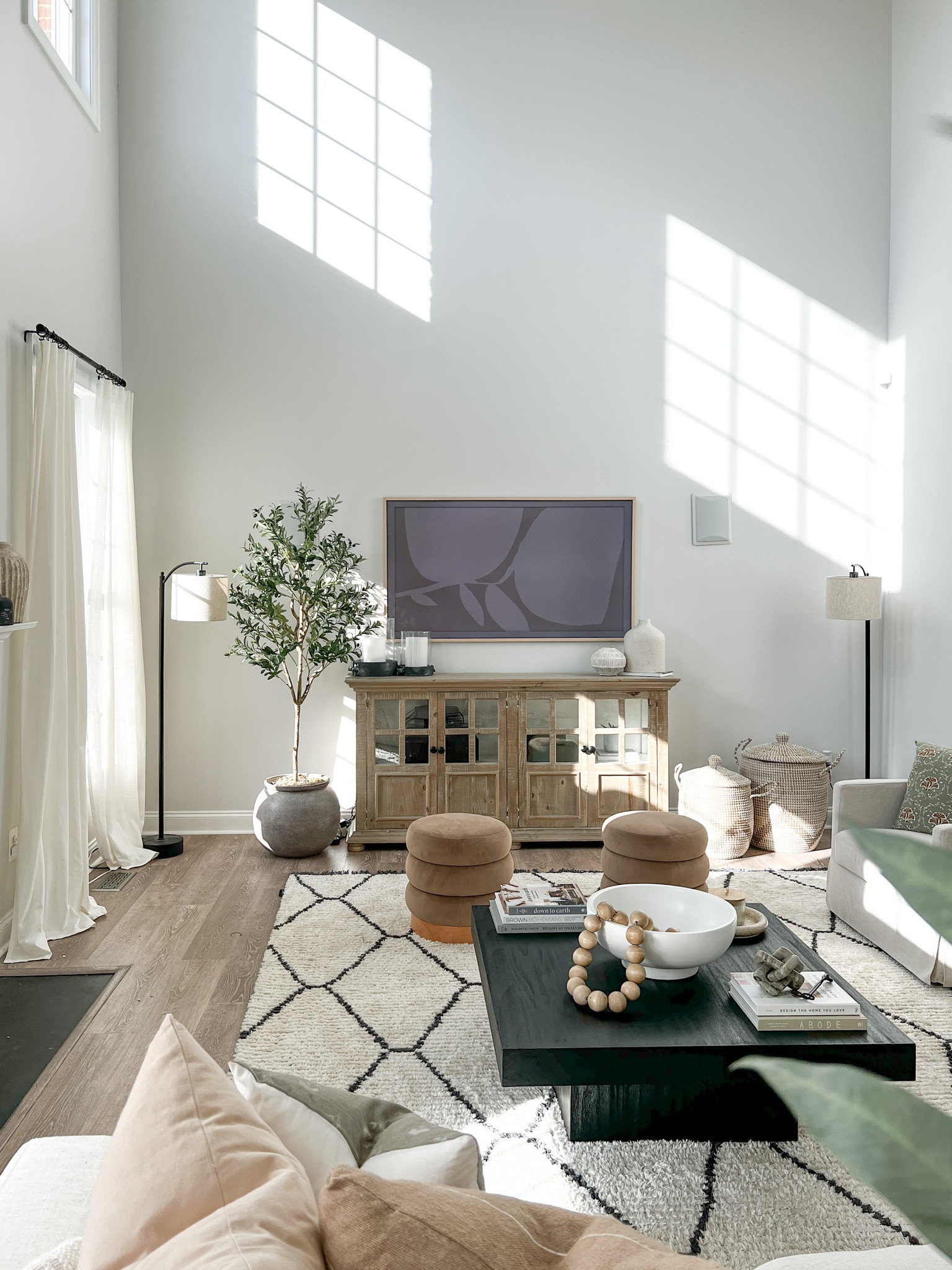 Coffee table, wayfair, amazon, world market, home decor, styling, neutral home, family room, living room, pottery barn, Kirklands, beaded garland, bowl, vase

#LTKstyletip #LTKFind #LTKhome