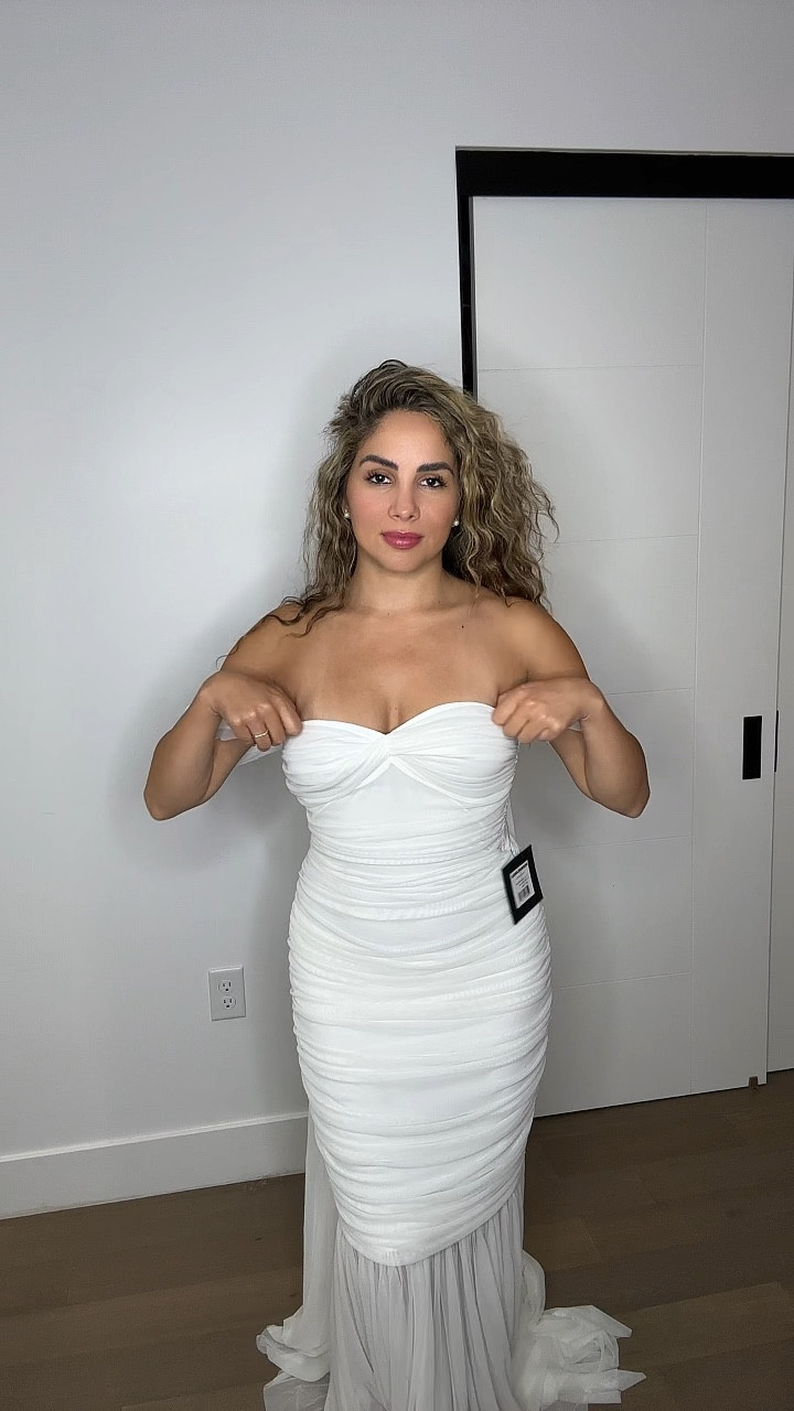 Wedding after party dress of my dreams 🥰 🇮🇹 👰🏻‍♀️ #weddingafterpartydress #afterpartydress #weddingdress #weddingg