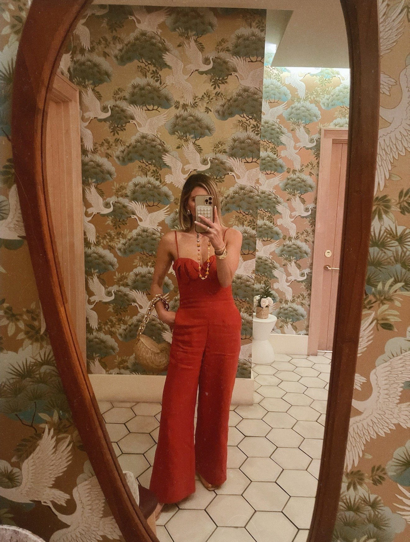 Love this linen romper. So cute for summer. 