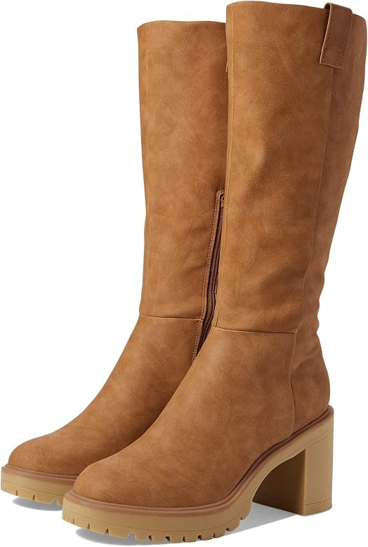 DV Dolce Vita Women's Jayne Fashion Boot | Amazon (US)