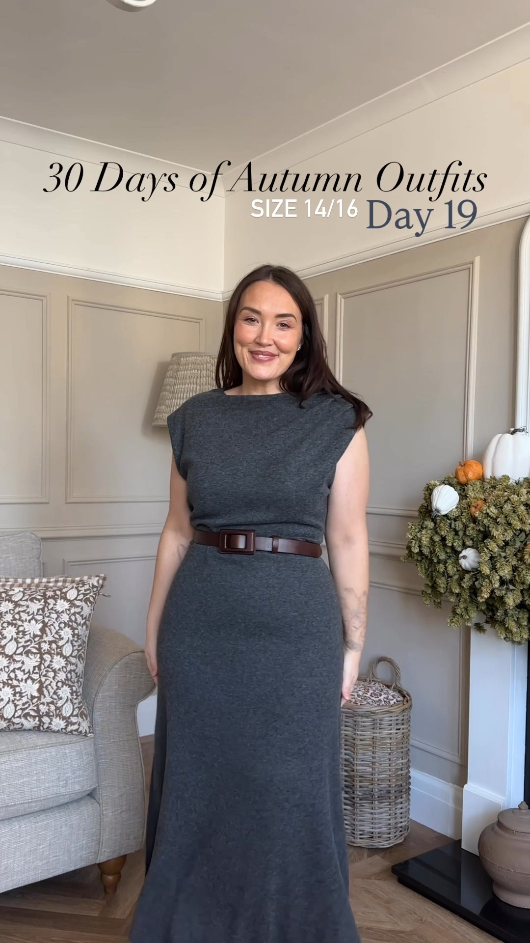 Day 19 of autumn outfits and I'm wearing one of my favourite colour combinations charcoal and chocolate. My dress is running low stock however there's one very similar linked too aswell as a long sleeve option. I'd size down in the alternative dress for a fitted bodycon style at waist x

#LTKwinter #LTKautumn #LTKuk
