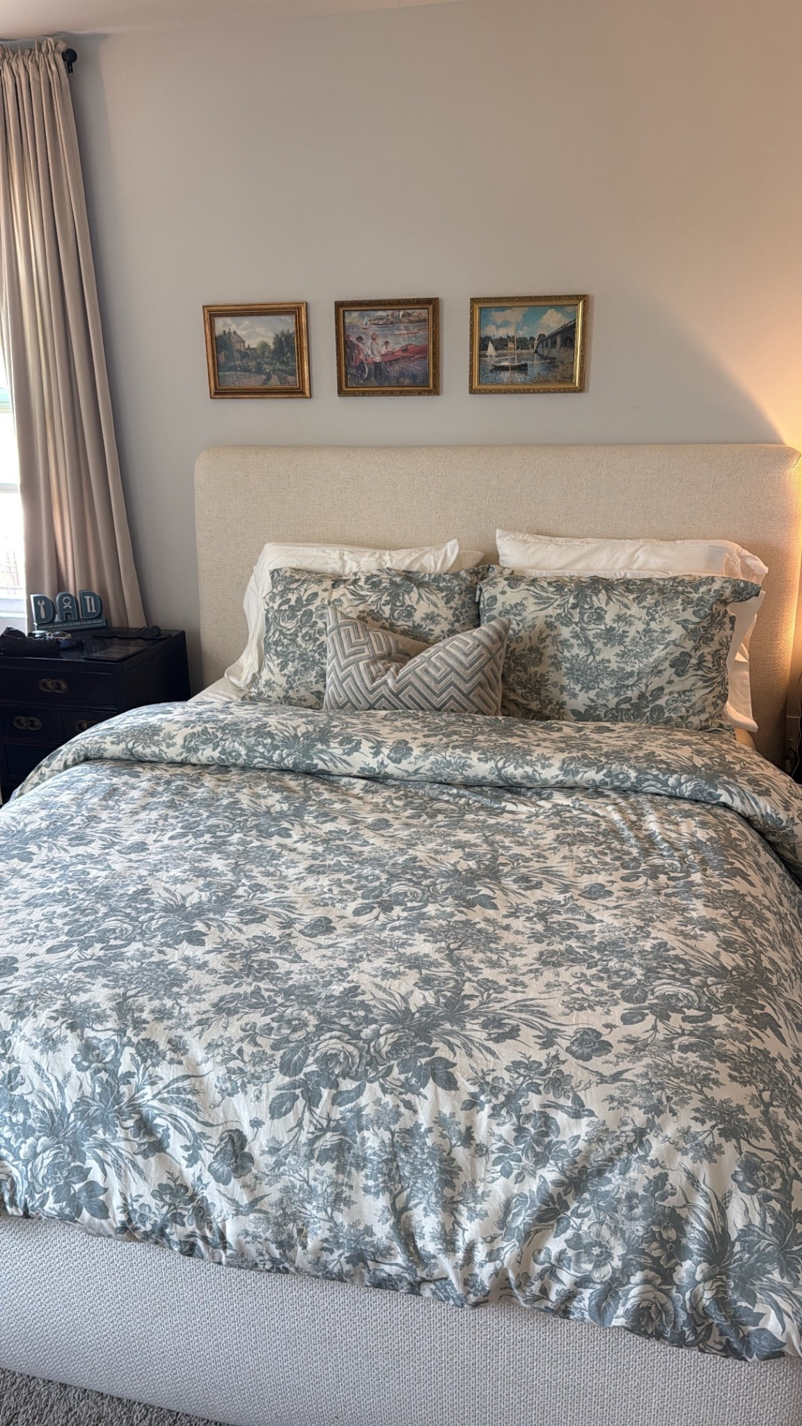 I’m slowly updating my bedroom home decor. I love the pattern of the Pottery Barn duvet and shams. I’m trying to incorporate some French vibes. I still need to move the picture frames on my wall and swap them with something else but it’s coming together nicely.

#bedding #homedecor 

#LTKHome