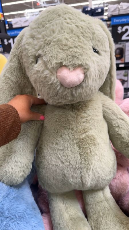 These bunnies from Walmart are HUGE and only $15!  I’ll probably get one for Sawyer’s Easter basket, He loves large stuffed animals.  Walmart does it again!

Easter basket ideas, Easter bunny, Walmart finds, Walmart deals

#LTKSeasonal #LTKkids #LTKVideo