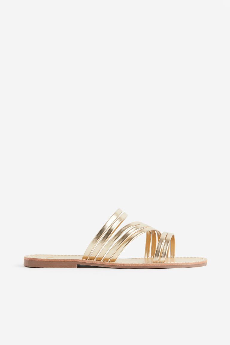 Sandals - No heel - Gold-colored - Ladies | H&M US | H&M (US + CA)