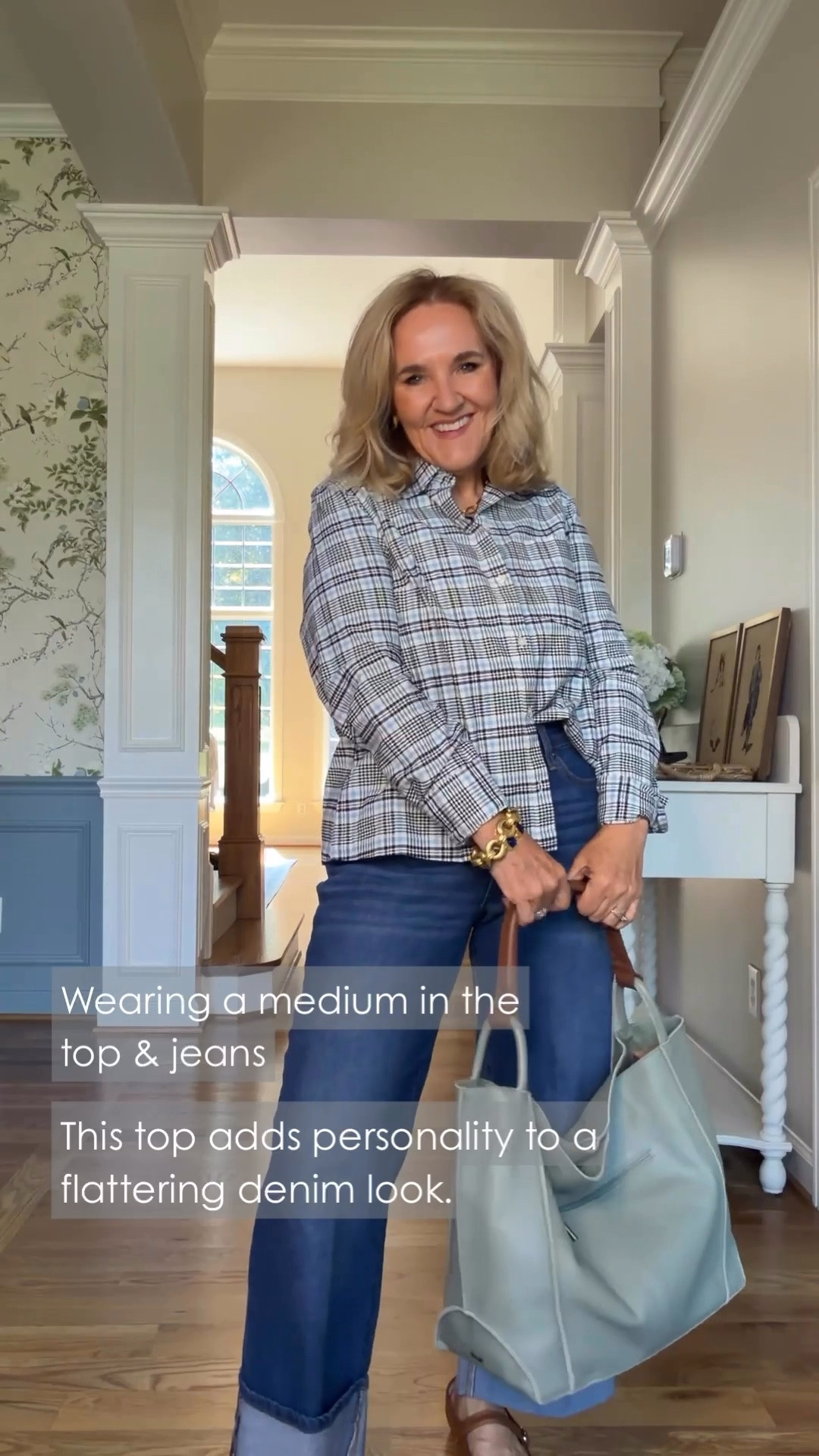 That little plaid shirt has so much personality, doesn't it? I like the shorter shape with these wide-leg jeans, and I'm wearing a medium in both.