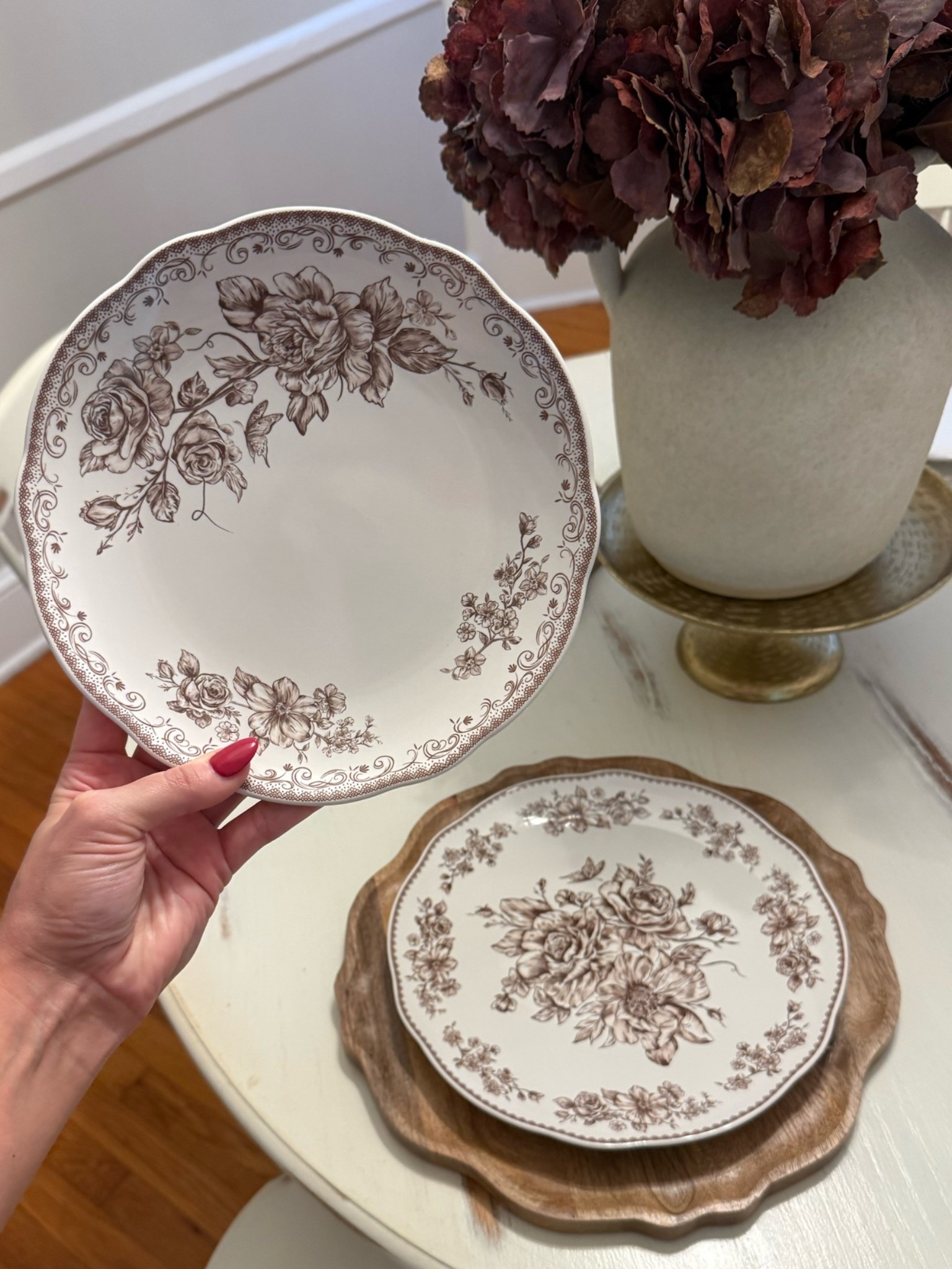 This Walmart plate set is stunning and perfect for fall!! Places it on this wooden charger from Target and my kitchen table is stunning 🤭