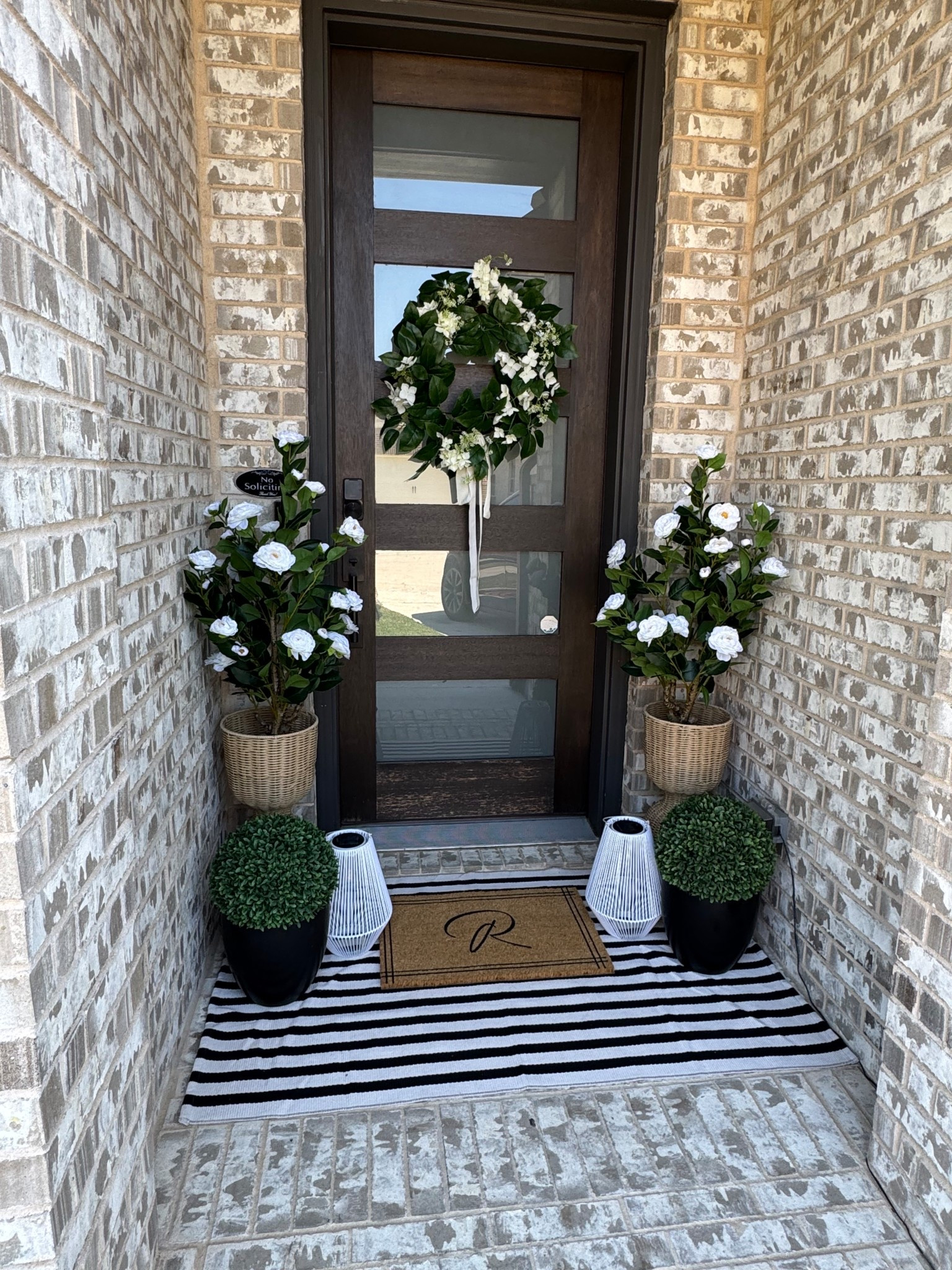 Outdoor Entryway Refresh | Spring -Summer Edit

Elevate Your Outdoor Entryway with @cocomatsnmore 

In Love with my new Personalized doormats, made from all natural coconut fiber…

Details👇🏻

Design: RIBBON BORDER PERSONALIZED DOORMAT
Size: 16 x 24
Material: 100% Natural Coconut Coir with Vinyl Backing
Special Feature: Non Slip

#LTKSeasonal #LTKHome #LTKFestival