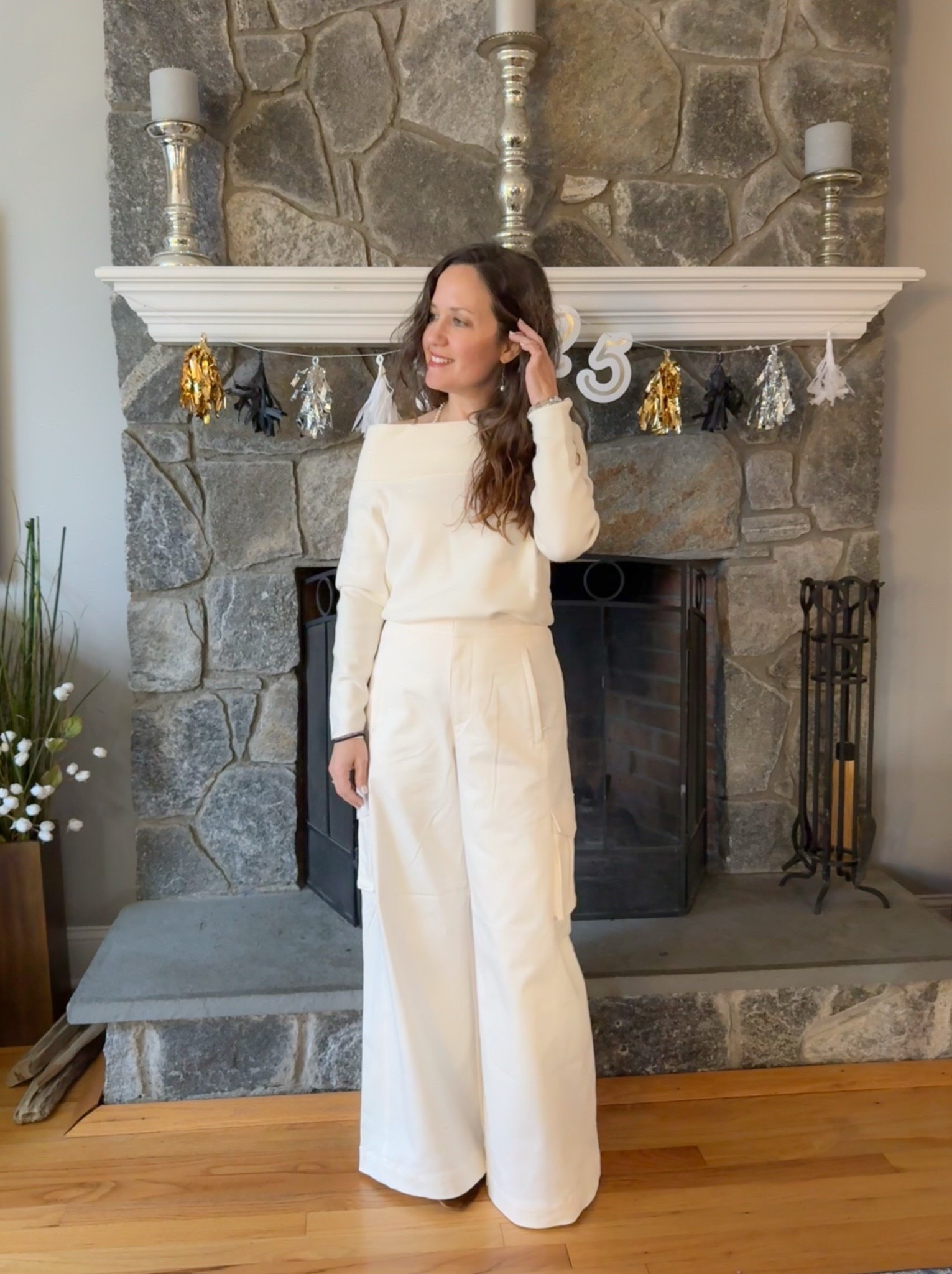 From one year ago, a dressed up styling of my Alo cargo wide leg pants. A nice winter date night outfit. 

#LTKSeasonal #LTKOver40 #LTKPetite