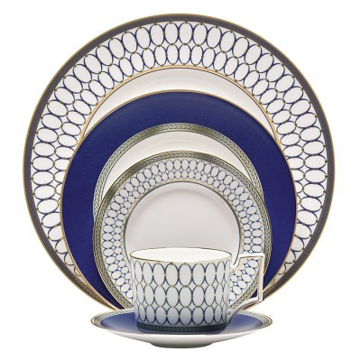 Wedgwood Renaissance Gold 5-Piece Dinnerware Set | Williams-Sonoma