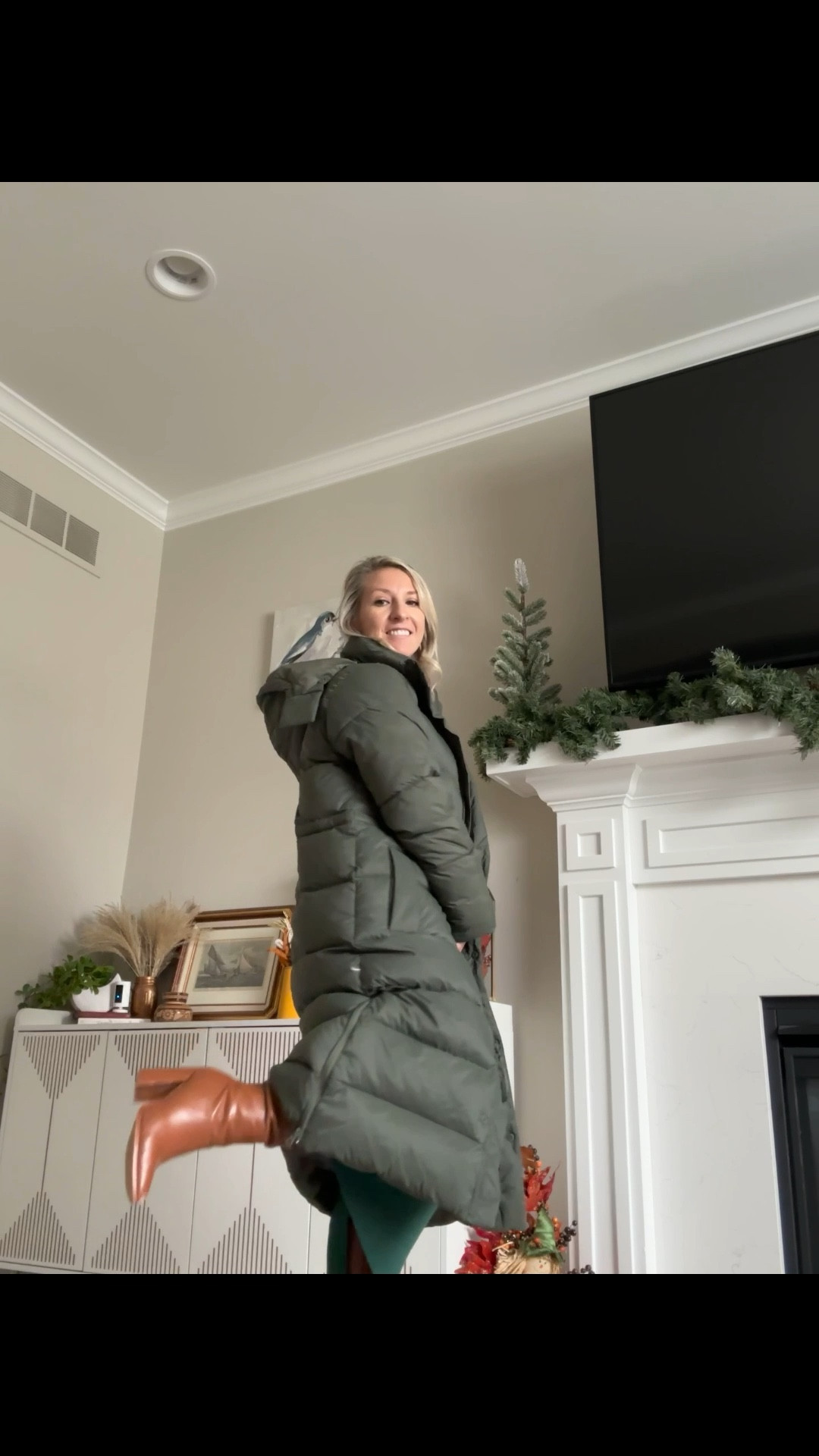 Spirit Week but make it mom-style 💚😂
Coleson requested green… so green it is! Monochromatic Monday for the win.
Linked everything on my LTK for my fellow spirit-week moms ✨

#LTKstyle #LTKmom #LTKunder50 #monochromaticoutfit #greenszn #momlifeisthebestlife #ootd #easyoutfits #minimaliststyle #matchymatchy #spiritweek #momstyleinspo #fallfashion2025 #amazonfinds #neutralstylewithcolor