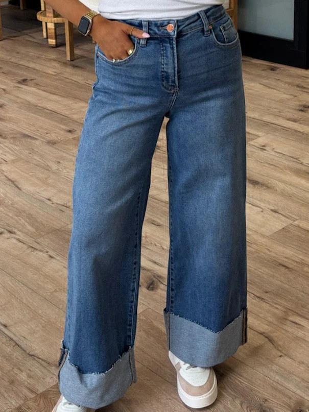 Slade Cuff Jeans | Medium Wash | +Plus Available | Talulah