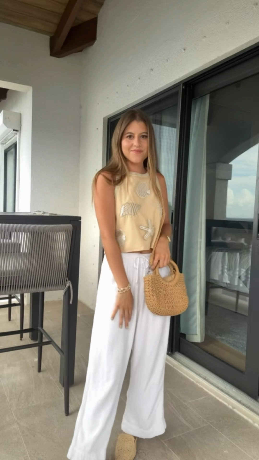 🐚Love this top from Sezane!

#LTKootd