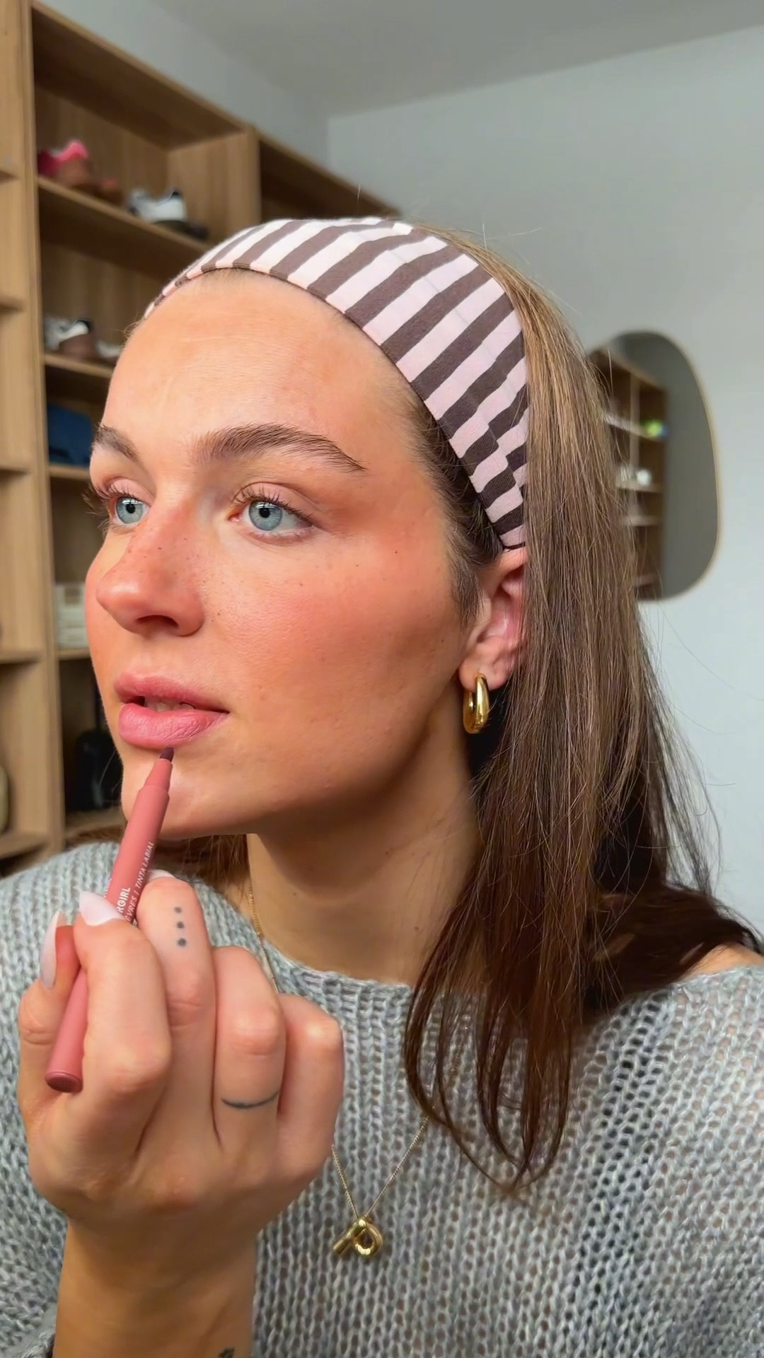 “no makeup” makeup routine from a baddie with acne prone skin🙂‍↕️ @ulta @Sephora @DIBS Beauty @Saie @Saltyface 

#LTKgrwm #LTKselfcare #LTKBeauty