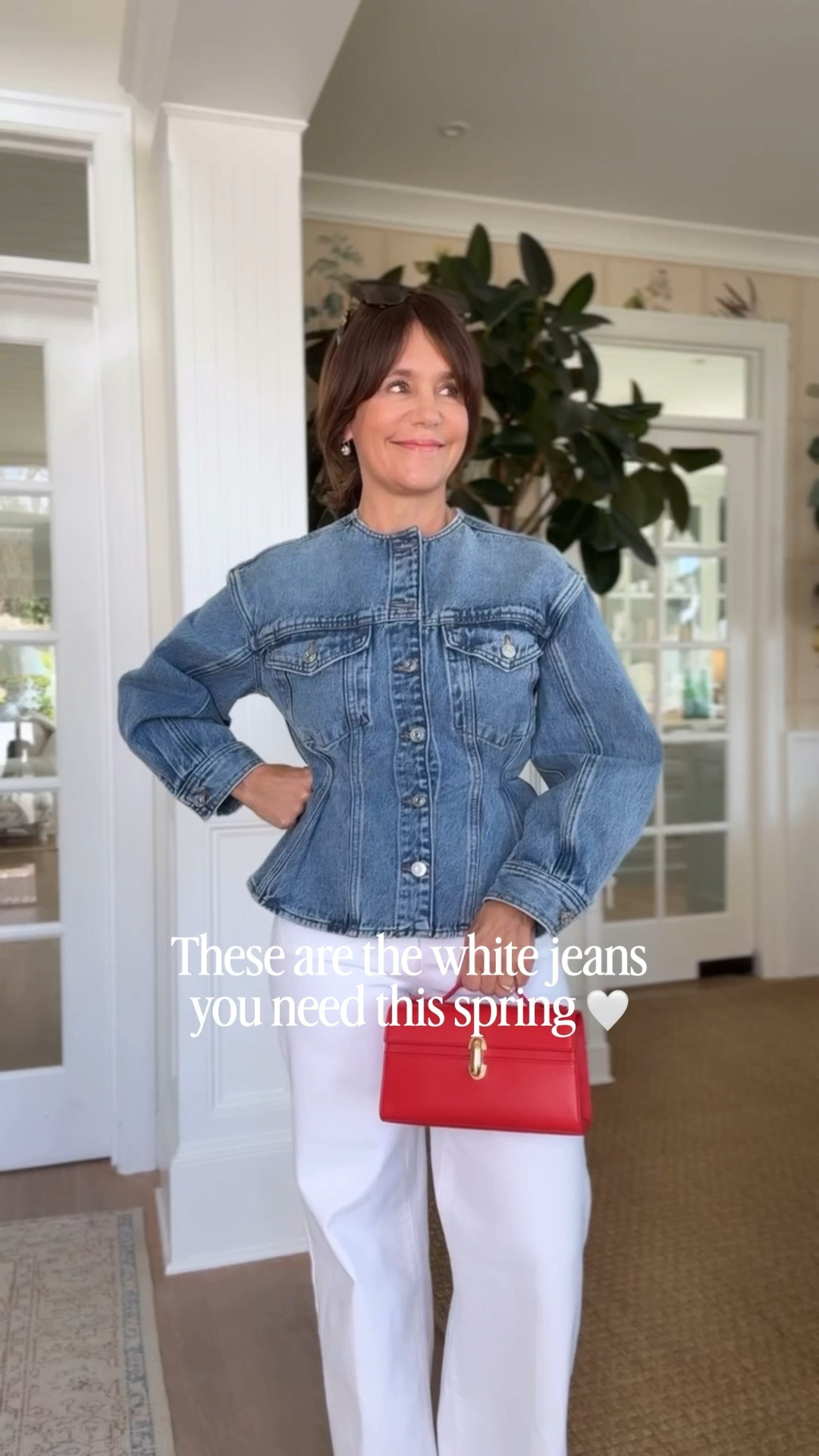These are the white jeans you NEED for spring! This denim jacket has also quickly become one of my favorite new purchases! The fit is so good!! ❤️✨

#LTKootd #LTKSeasonal #LTKPetite