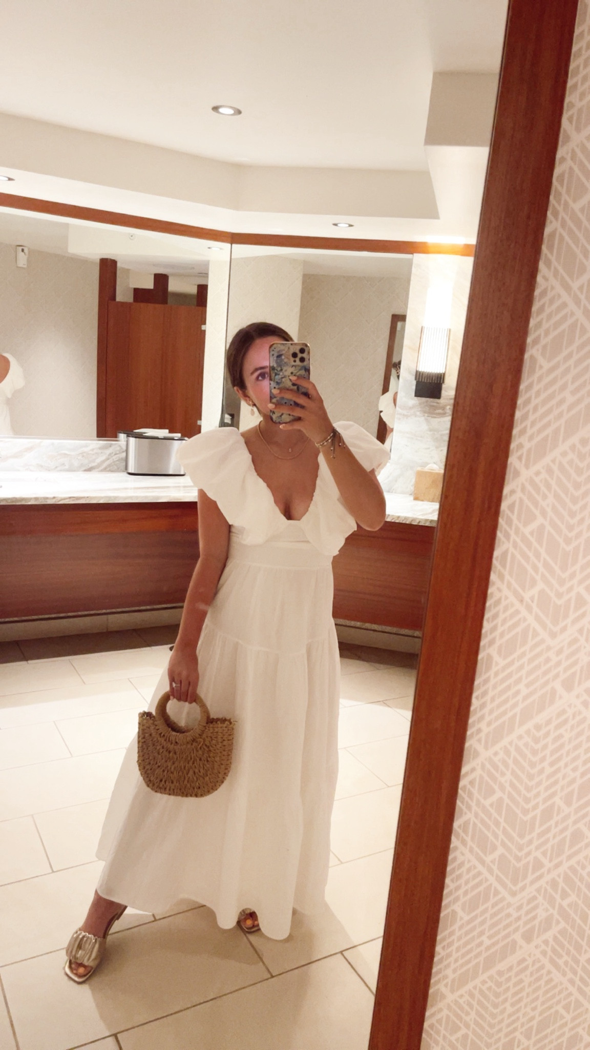 Date night outfit!!🤍

#LTKTravel #LTKWedding #LTKStyleTip