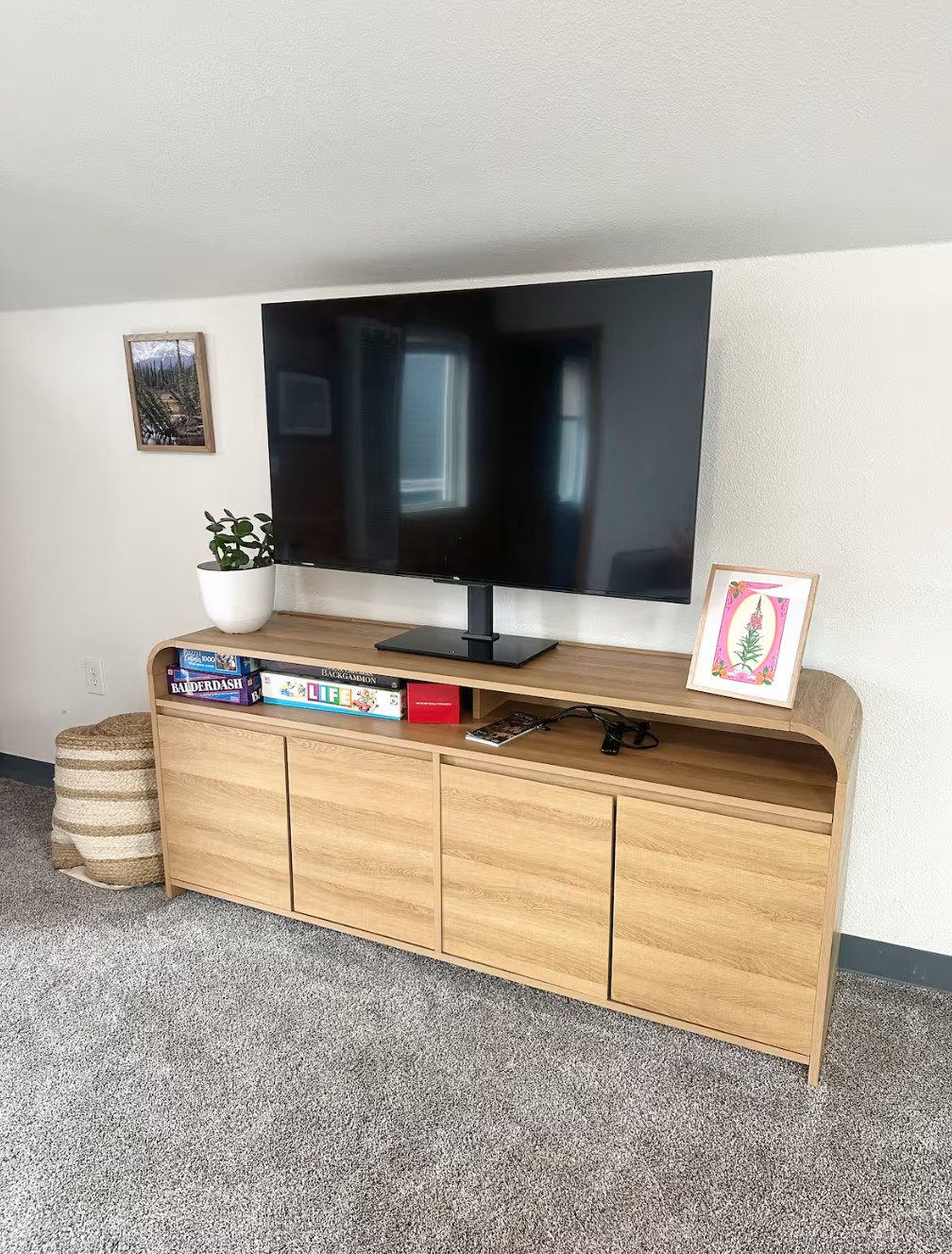 airbnb details!  

 #LTKHome