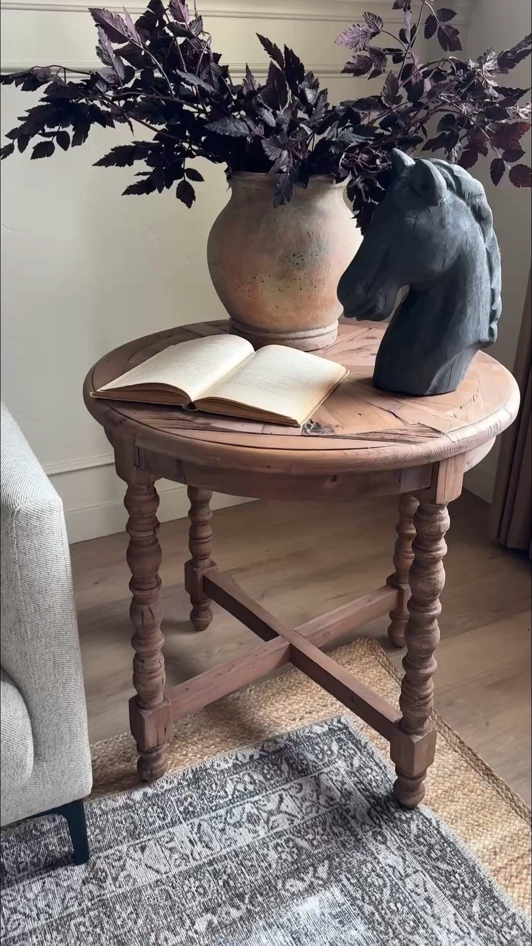 My favorite side table from Wayfair

#LTKHome #LTKSaleAlert