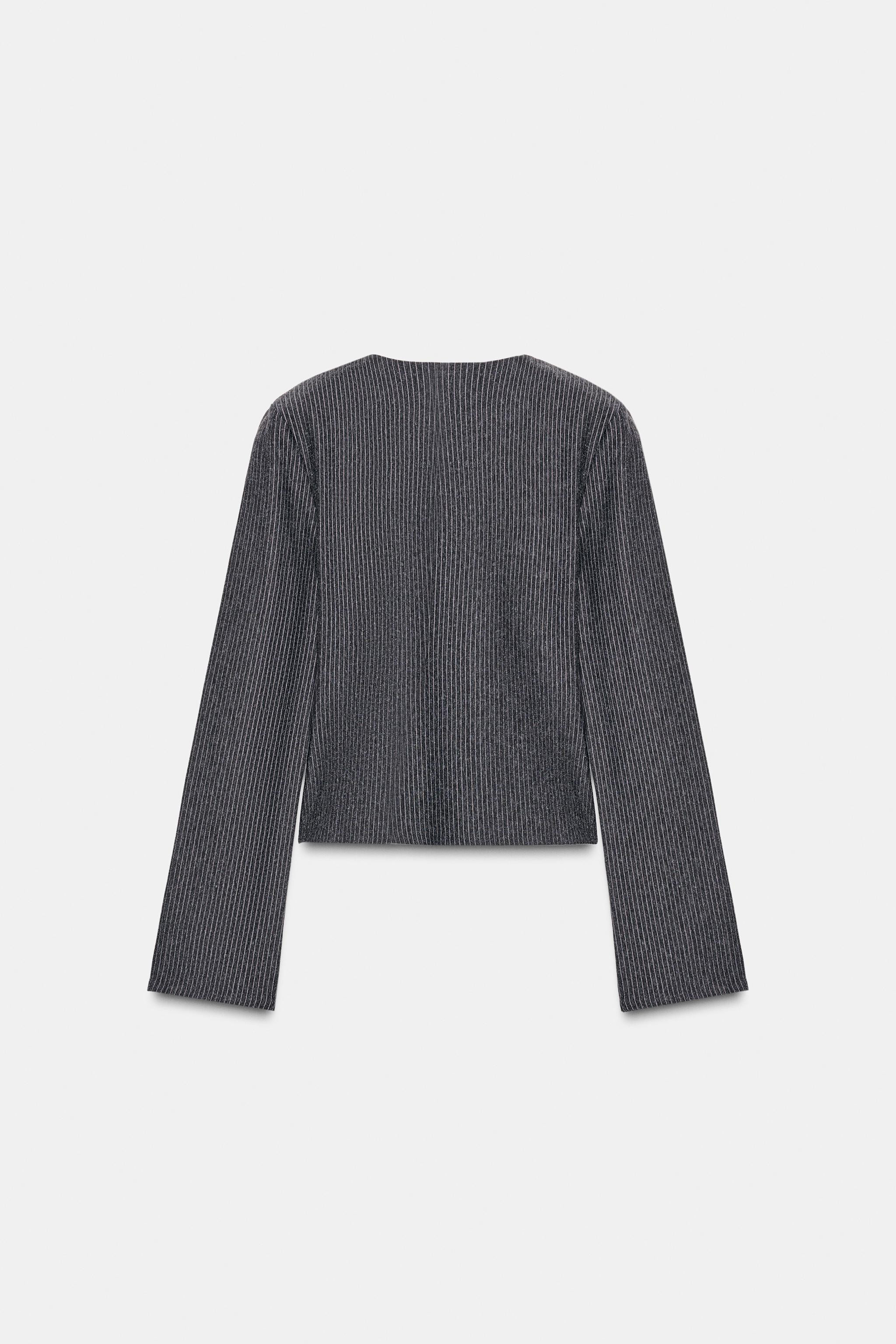 PINSTRIPED SHOULDER PAD TOP | Zara US