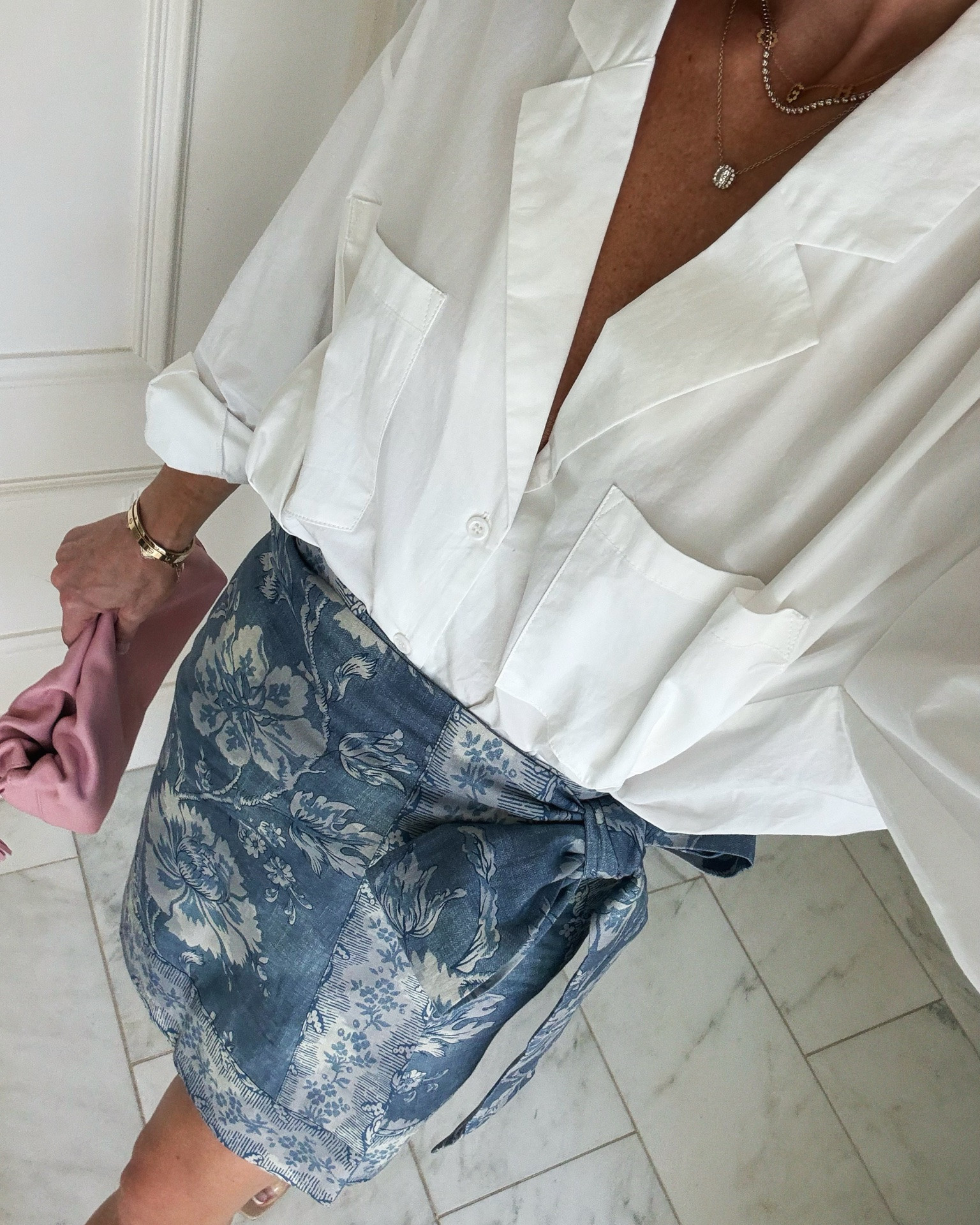Summer date night outfit 

I'm wearing size xs in t is skirt and fits tts