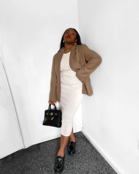 Midi dress racer back brown blazer white cream dress Prada loafers casual dress workwear 

#LTKeurope #LTKFind #LTKHoliday