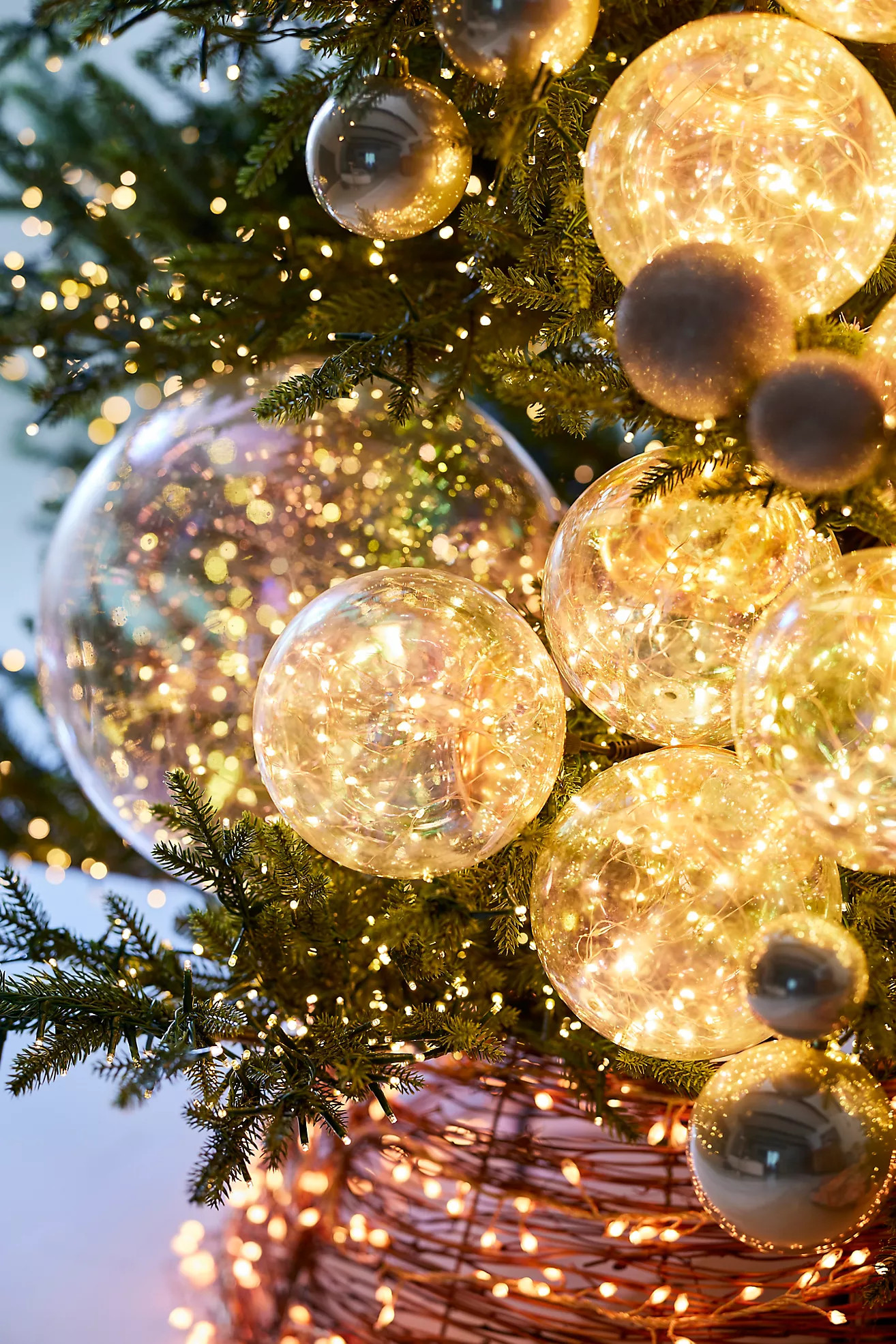 Stargazer Iridescent Lightorb Strand | Terrain