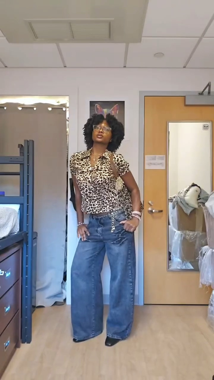 Easy college fall fit.. really love this leopard print shirt

Shirt - m
Pants - M


#collegeoutfits #collegeootd #falloutfitinspo #falloutfits #outfitreels #outﬁtinspo #explorepage

#LTKStyleTip #LTKFindsUnder100 #LTKTall