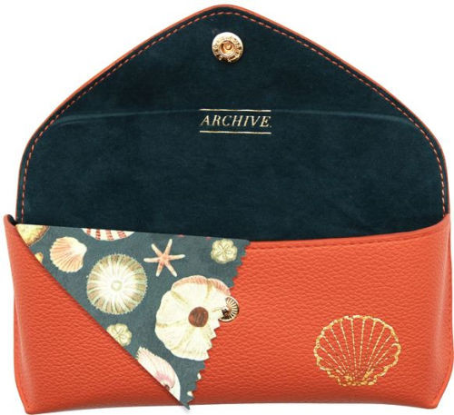 Archive Oceans Shell Glasses Case | Barnes & Noble