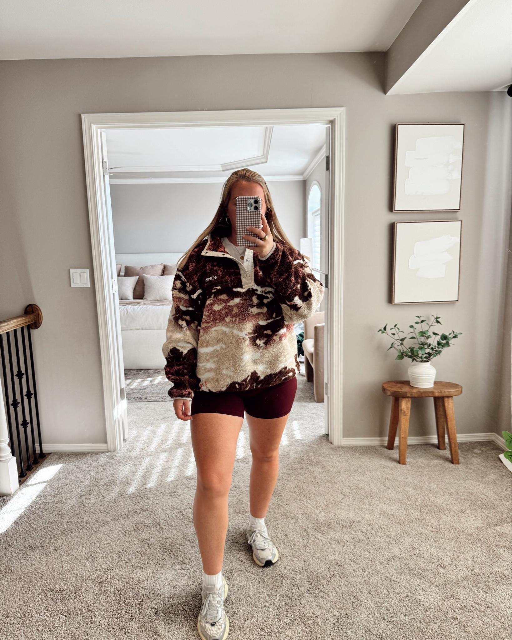 Keeping warm this fall with @dickssportinggoods 🤍all the fleeces you need for the chilly season 🧣✨ Go grab yours & get cozy! I’m wearing a size XL in everything. 

#DSGpartner #dickssportinggoods

#LTKSeasonal #LTKMidsize #LTKFindsUnder100