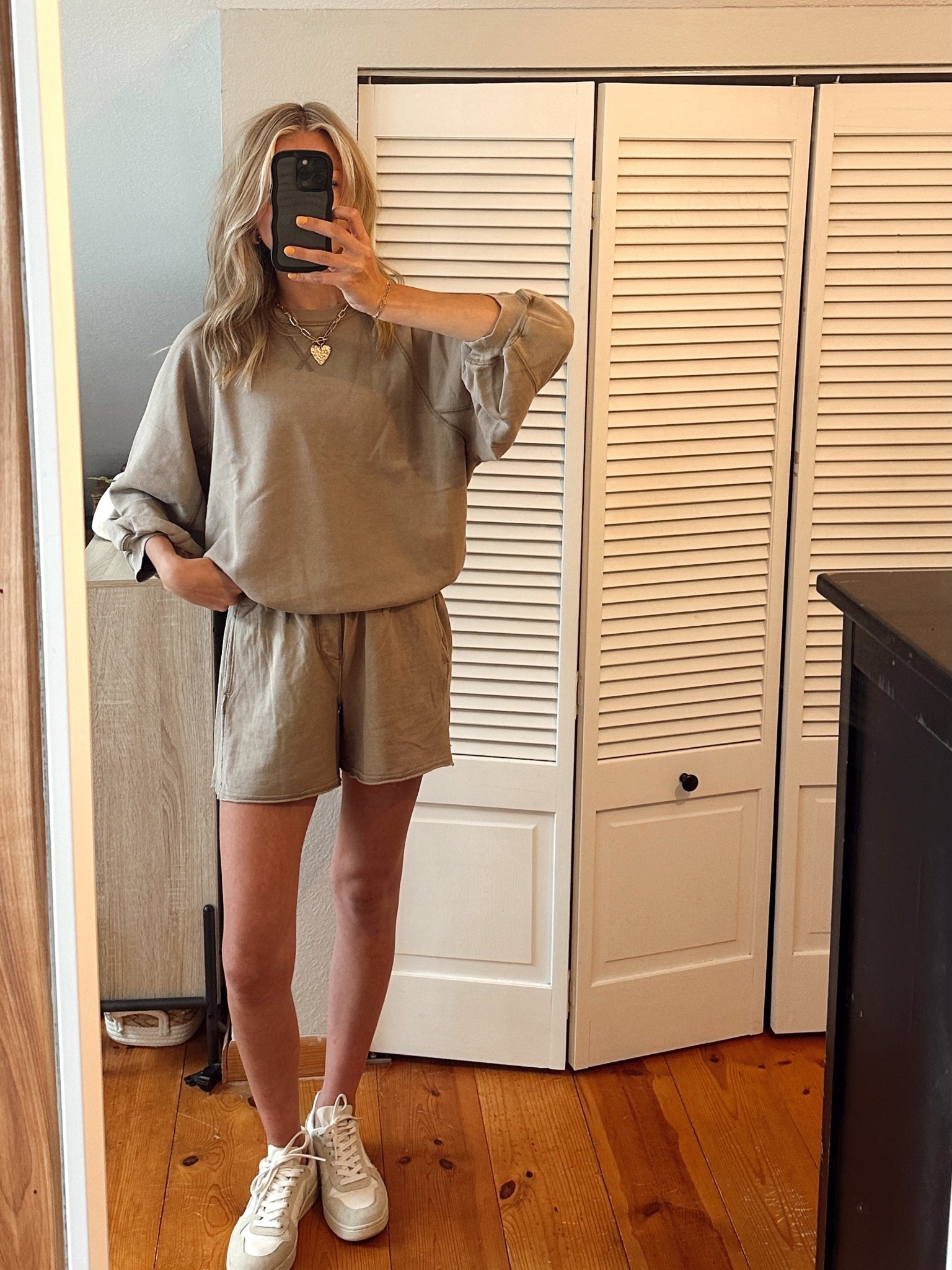 Cutest aerie set!
Top: medium 
Shorts: XXS 

#LTKFindsUnder50 #LTKFindsUnder100 #LTKStyleTip