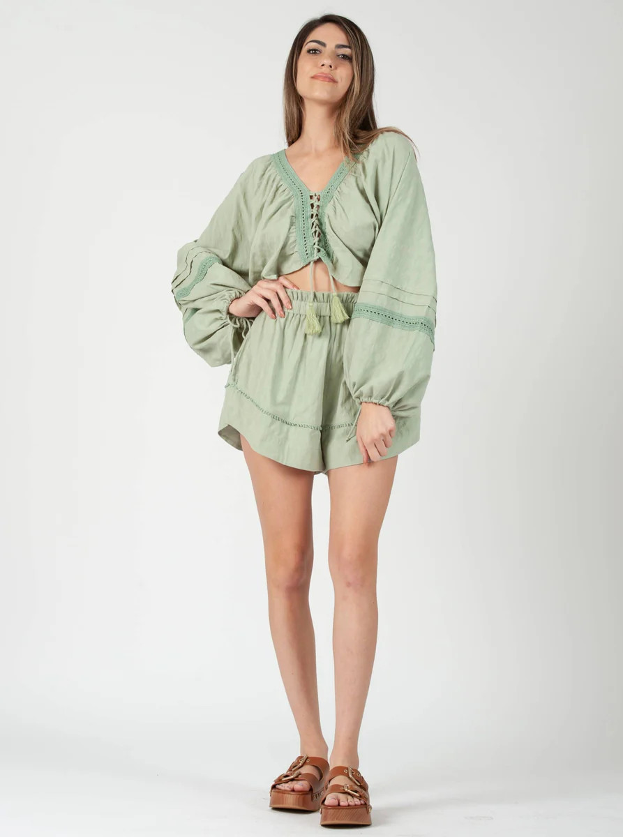 VISO SHORTS-SAGE | LUCCA COUTURE