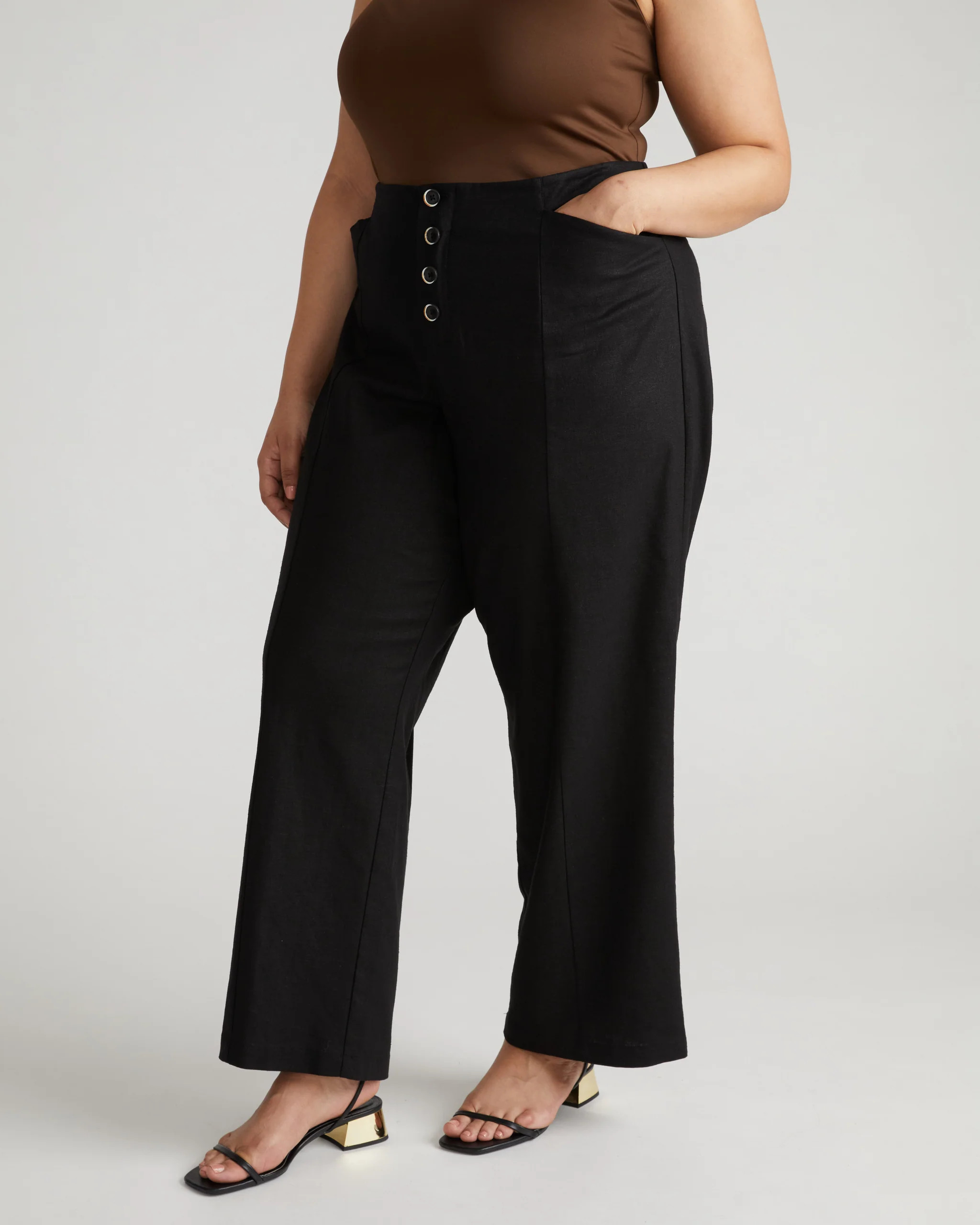 Coastal Linen Pants
   Black | Universal Standard