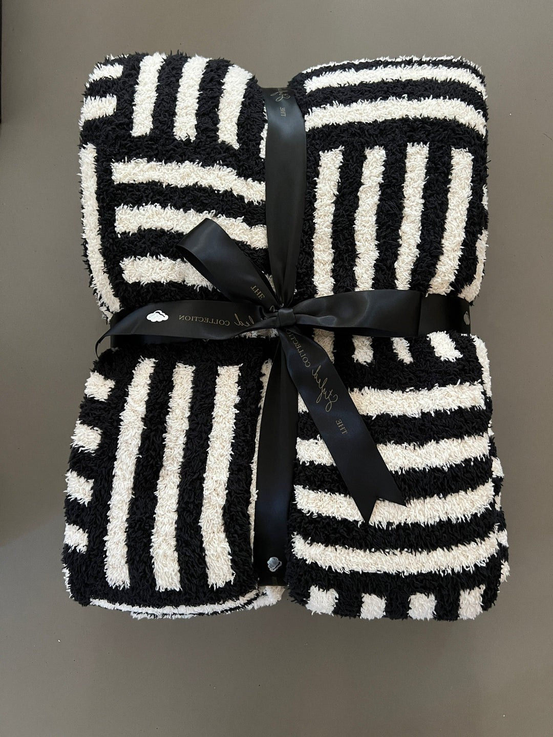 Basketweave Buttery Blanket | The Styled Collection